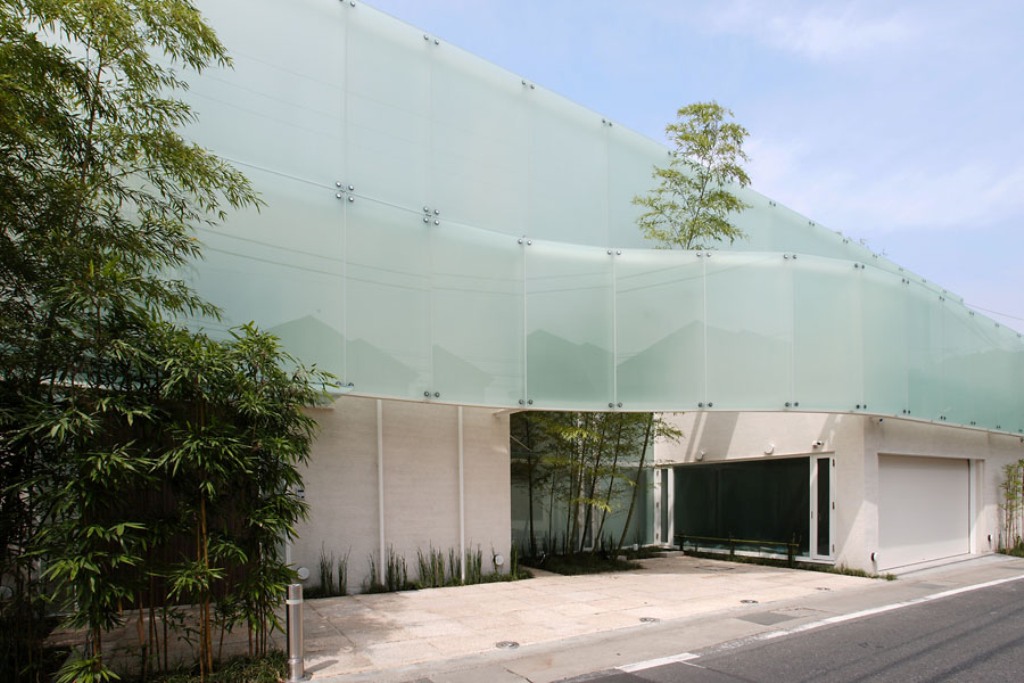 House like a museum | Edward Suzuki Associates Inc | Archello