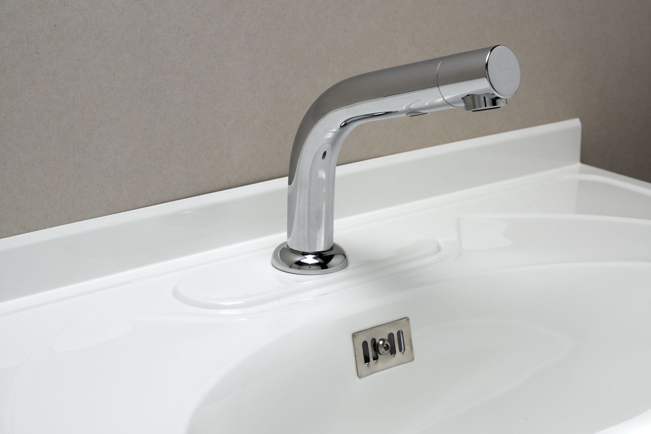 Electronic faucets low energy consumption by Intersan Archello