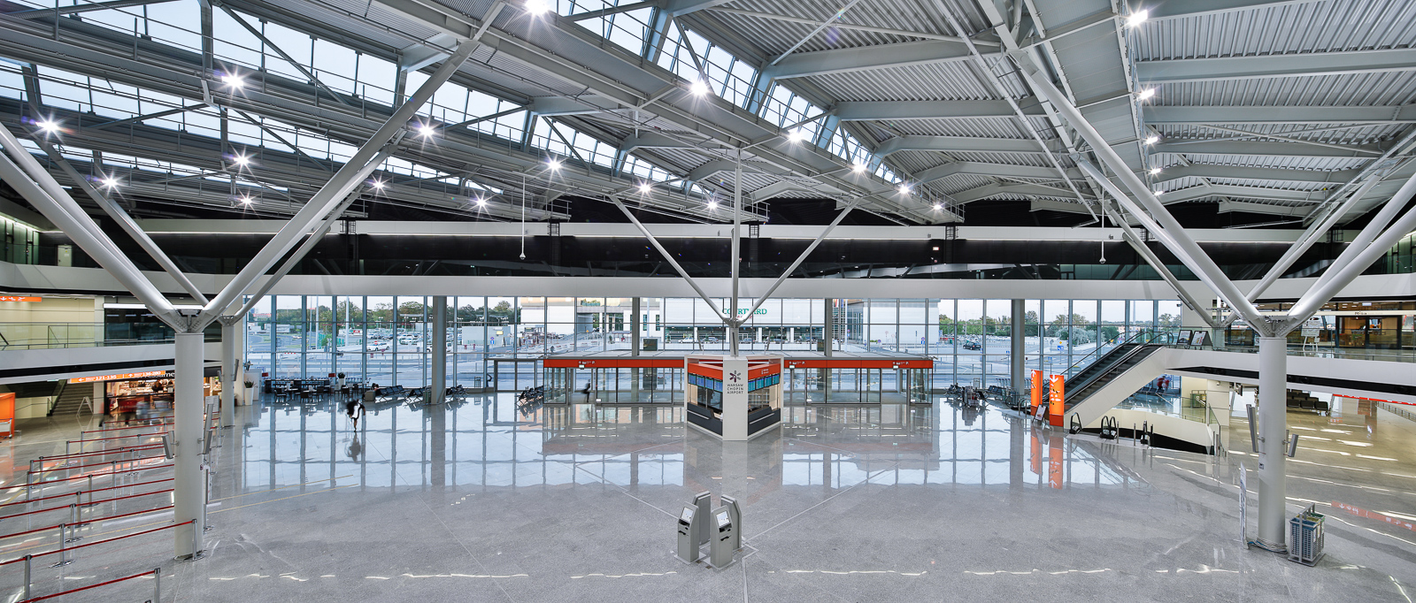 T1 Chopin Airport Estudio Lamela Archello