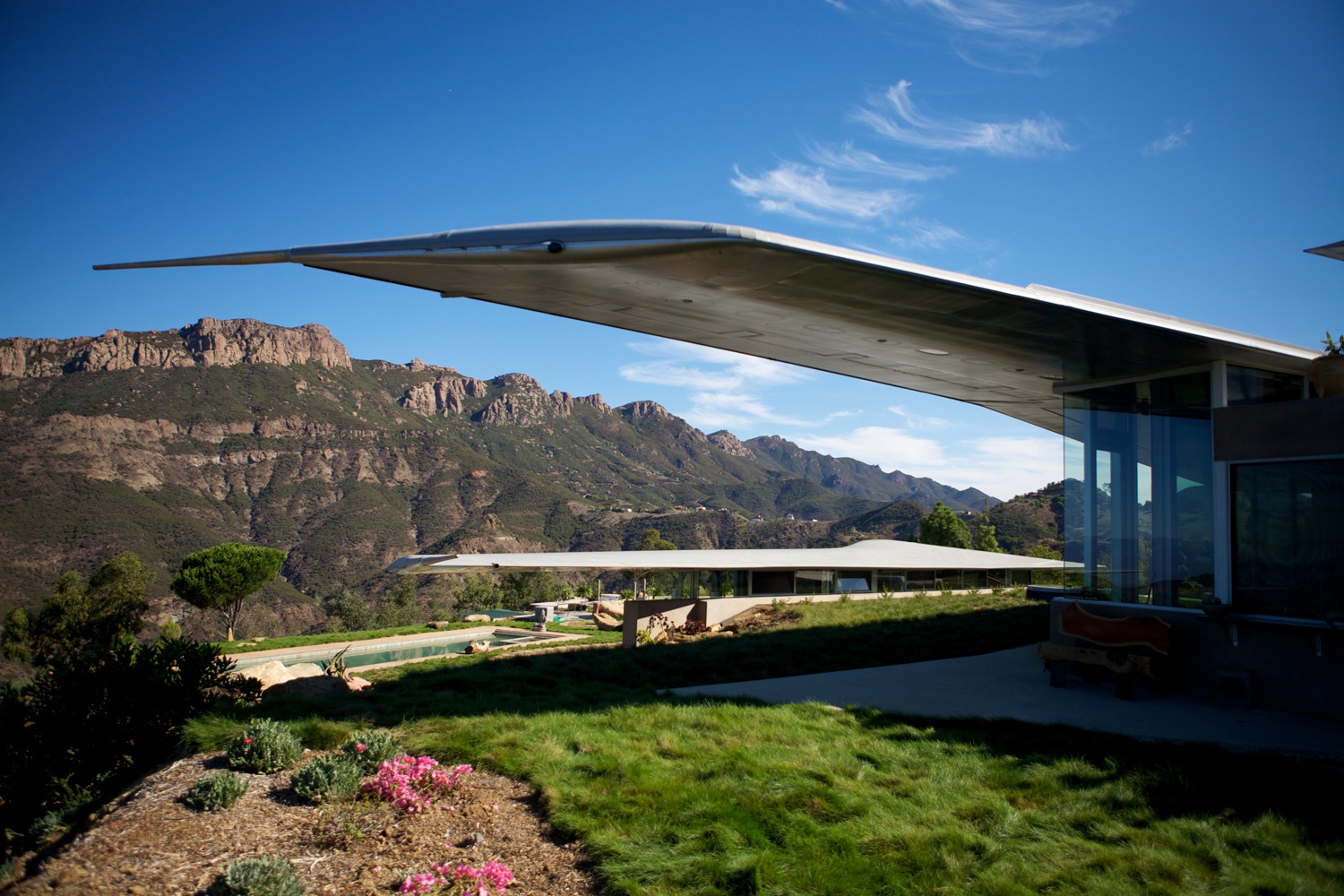 David Hertz 747 Wing House