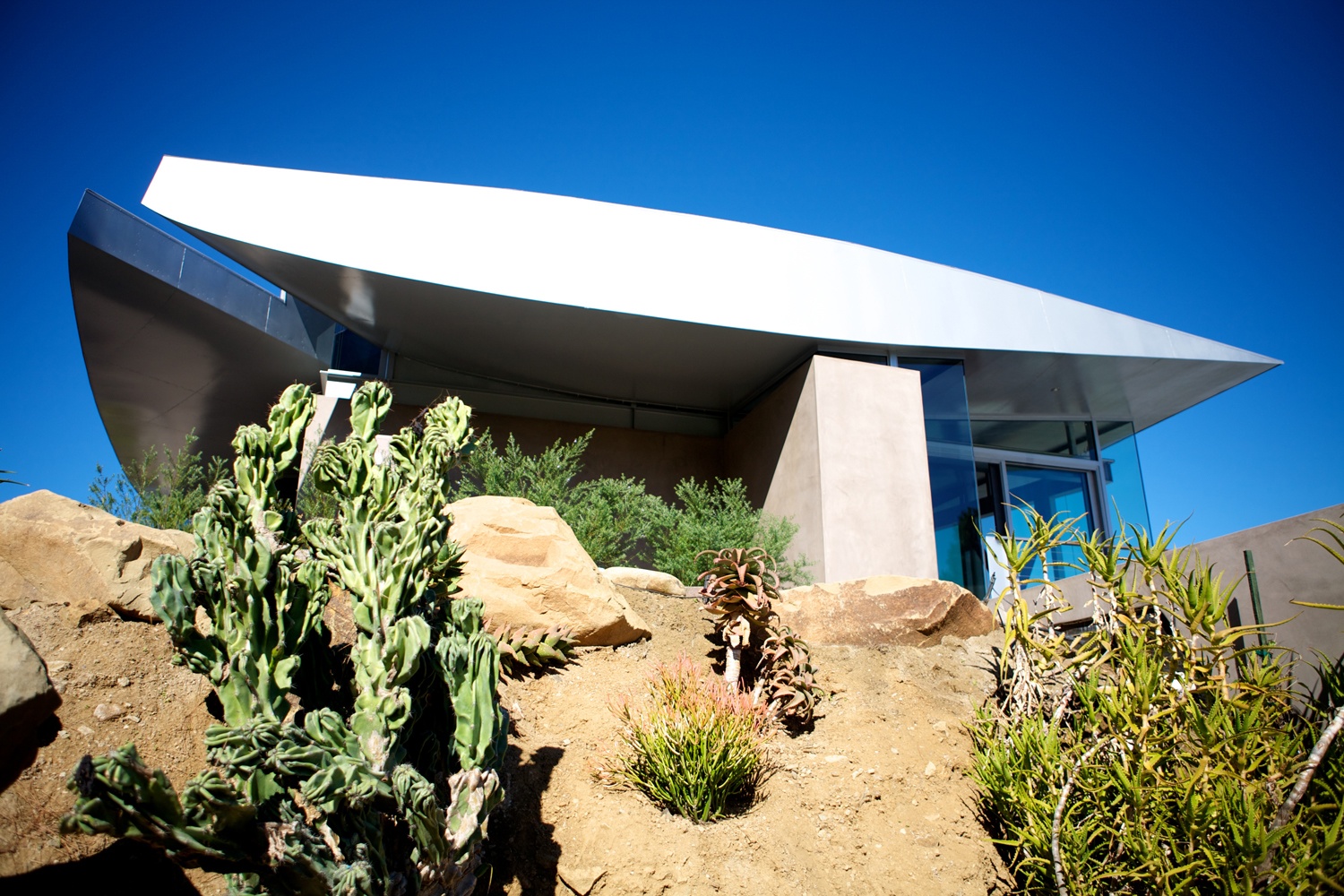 David Hertz 747 Wing House