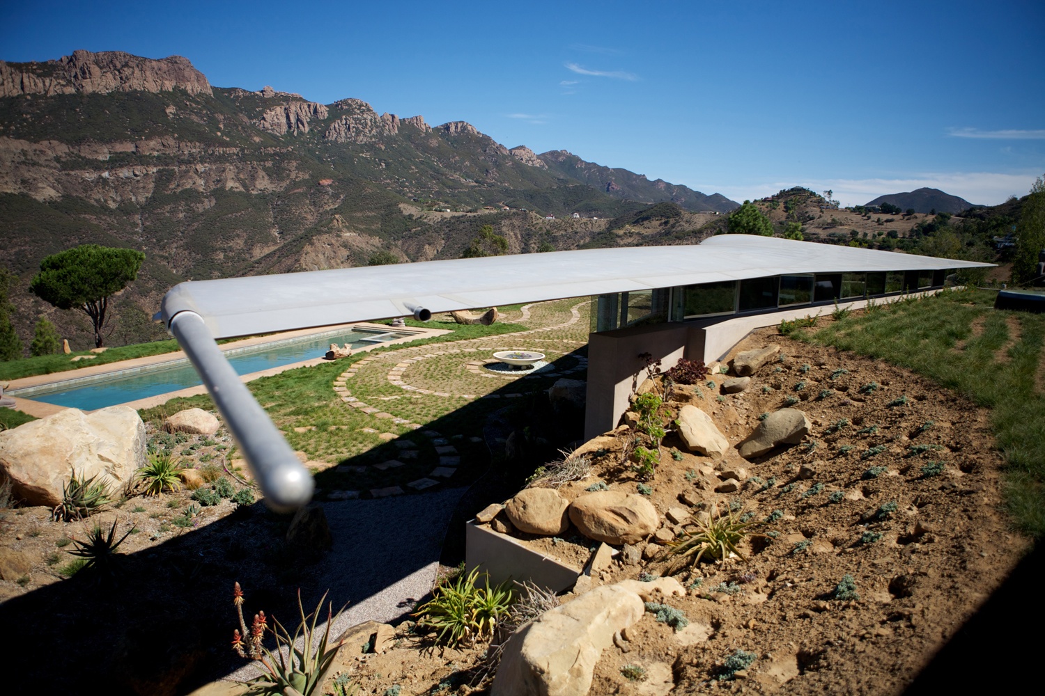 David Hertz 747 Wing House