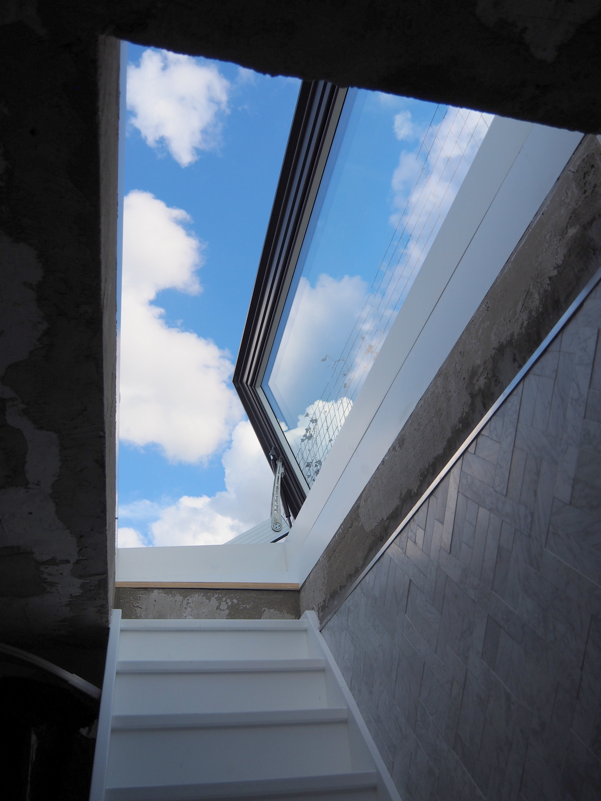 Skydoor from inside
