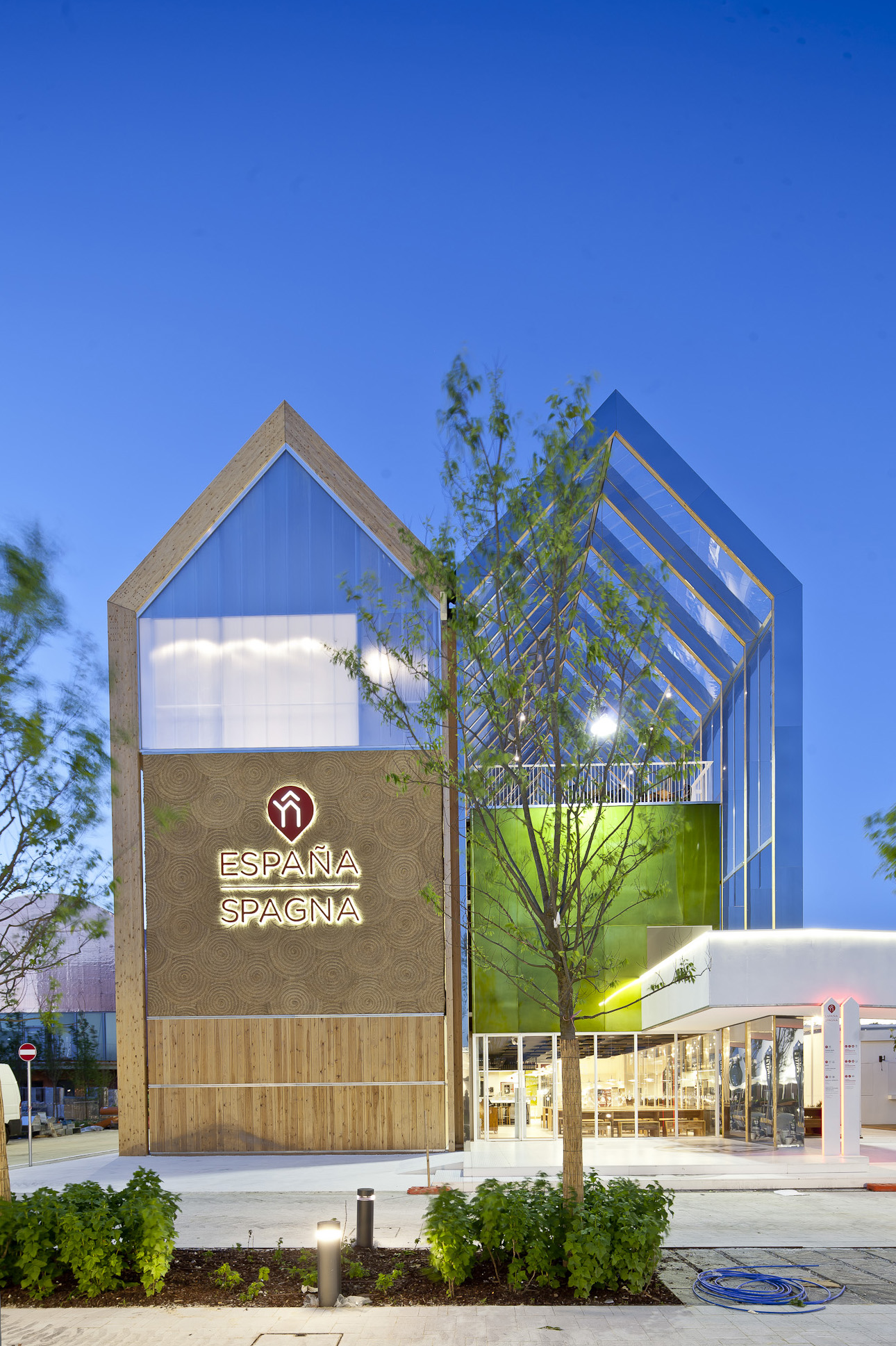 Spanish Pavillion at Expo Milano 2015 b720 Fermin Vazquez Arquitectos
