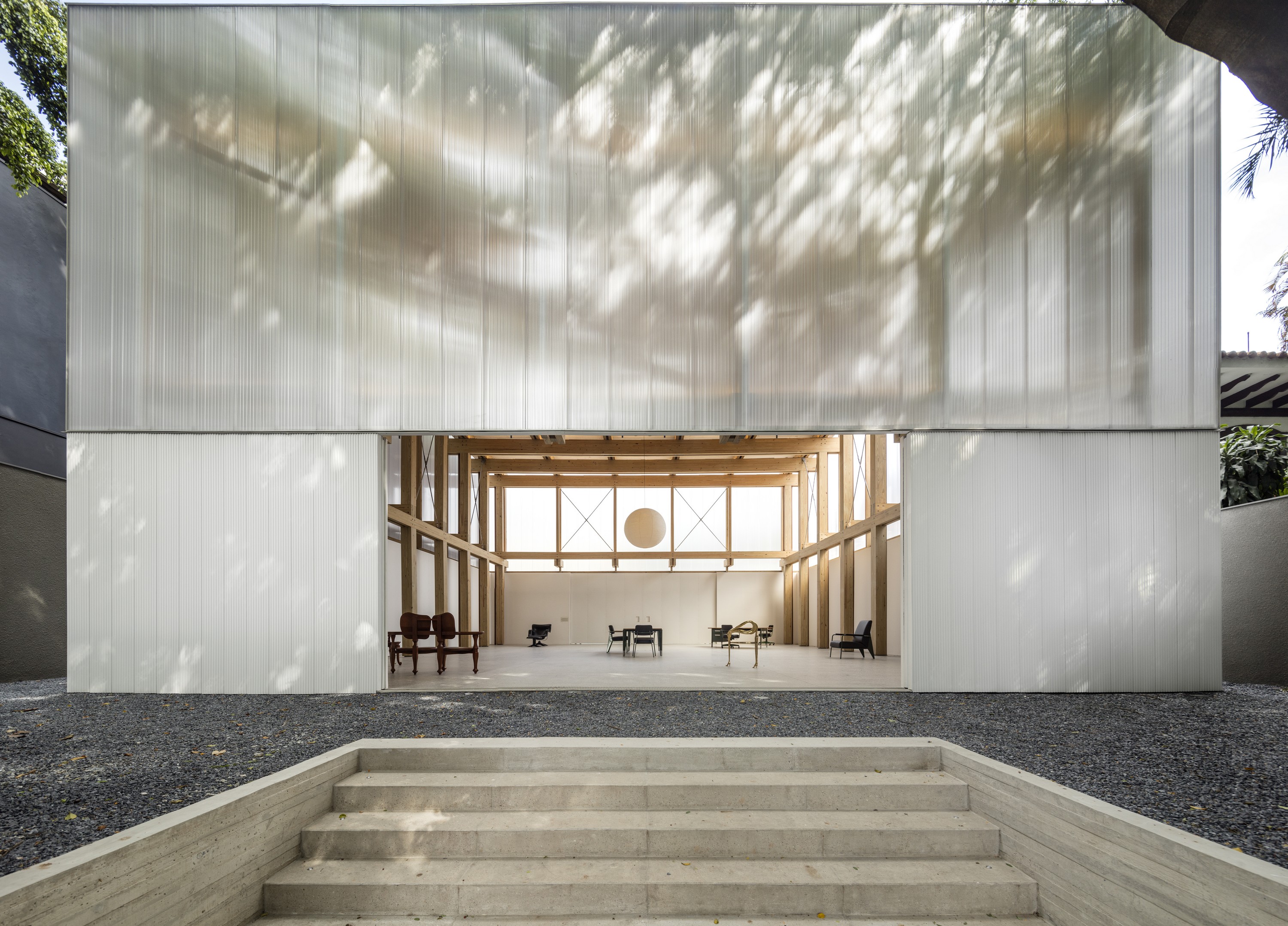 Polycarbonate architecture