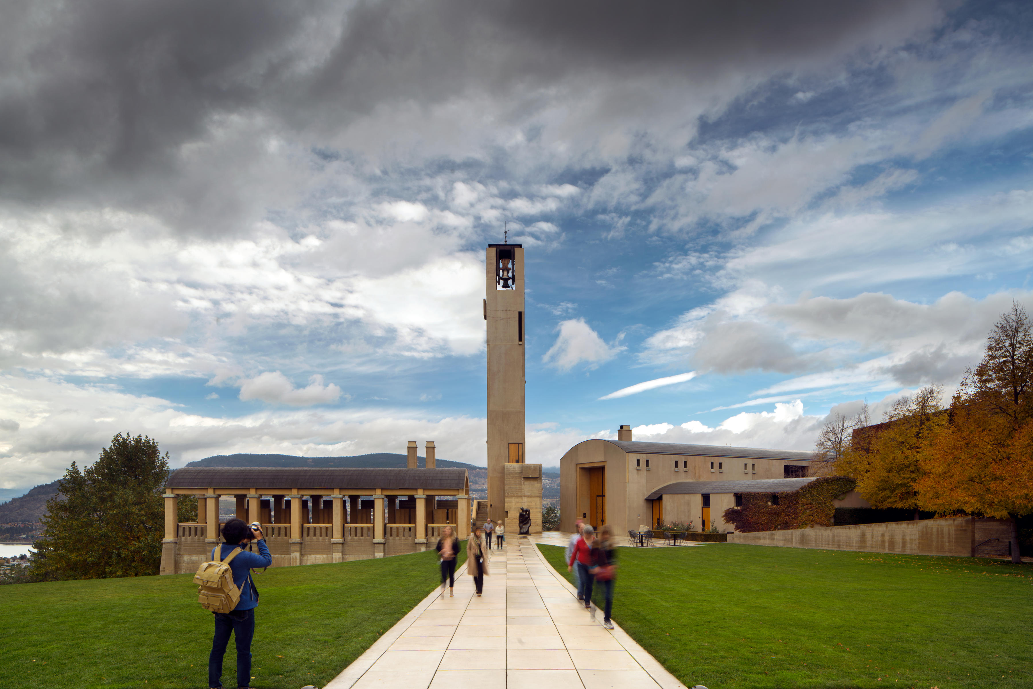 Mission Hill Family Estate Olson Kundig Archello