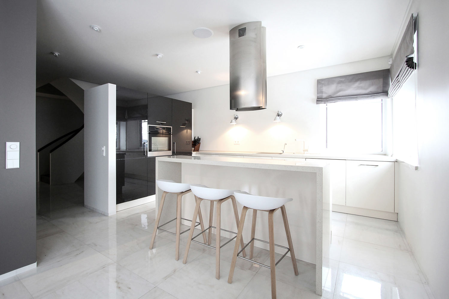 House 02