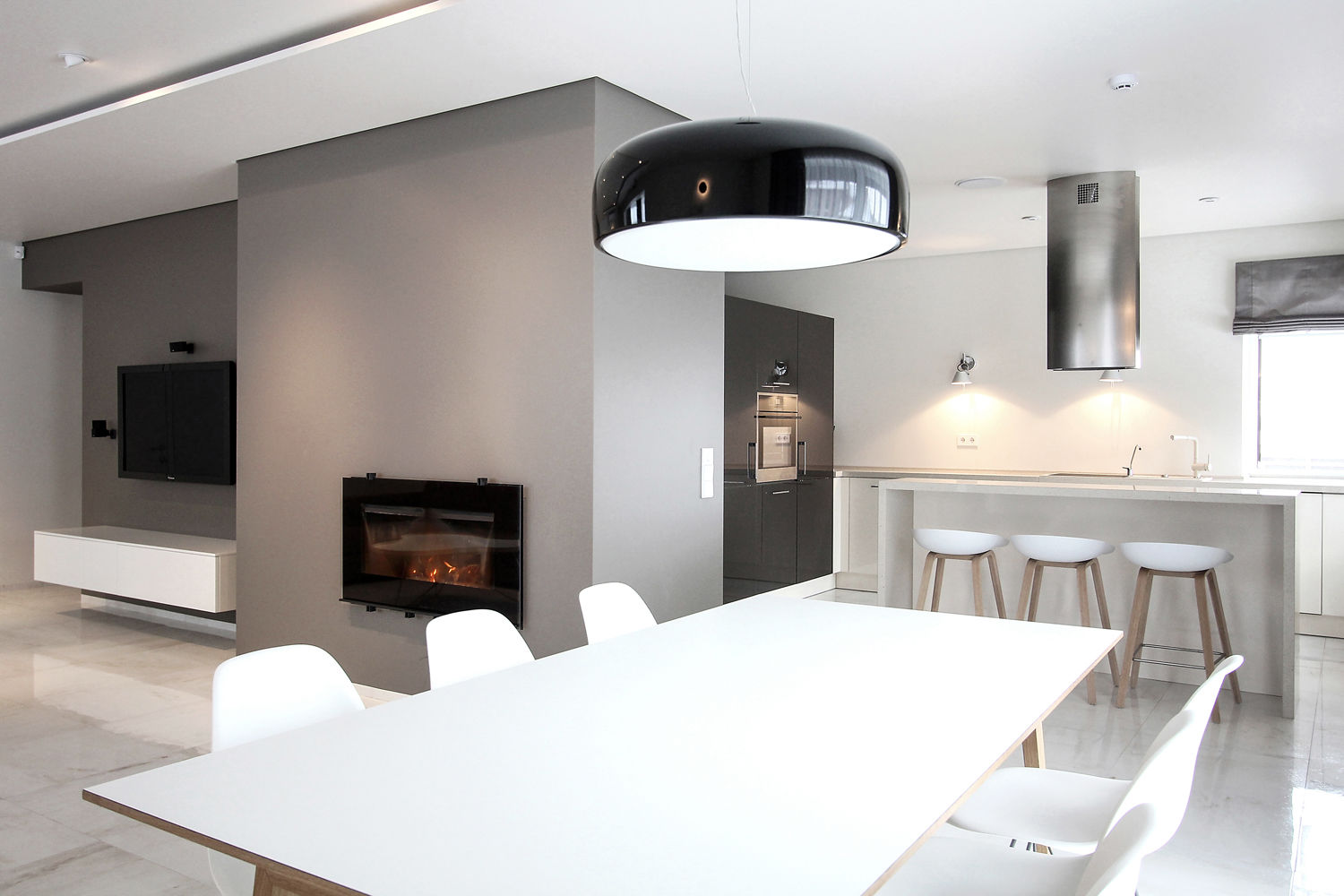 House 02