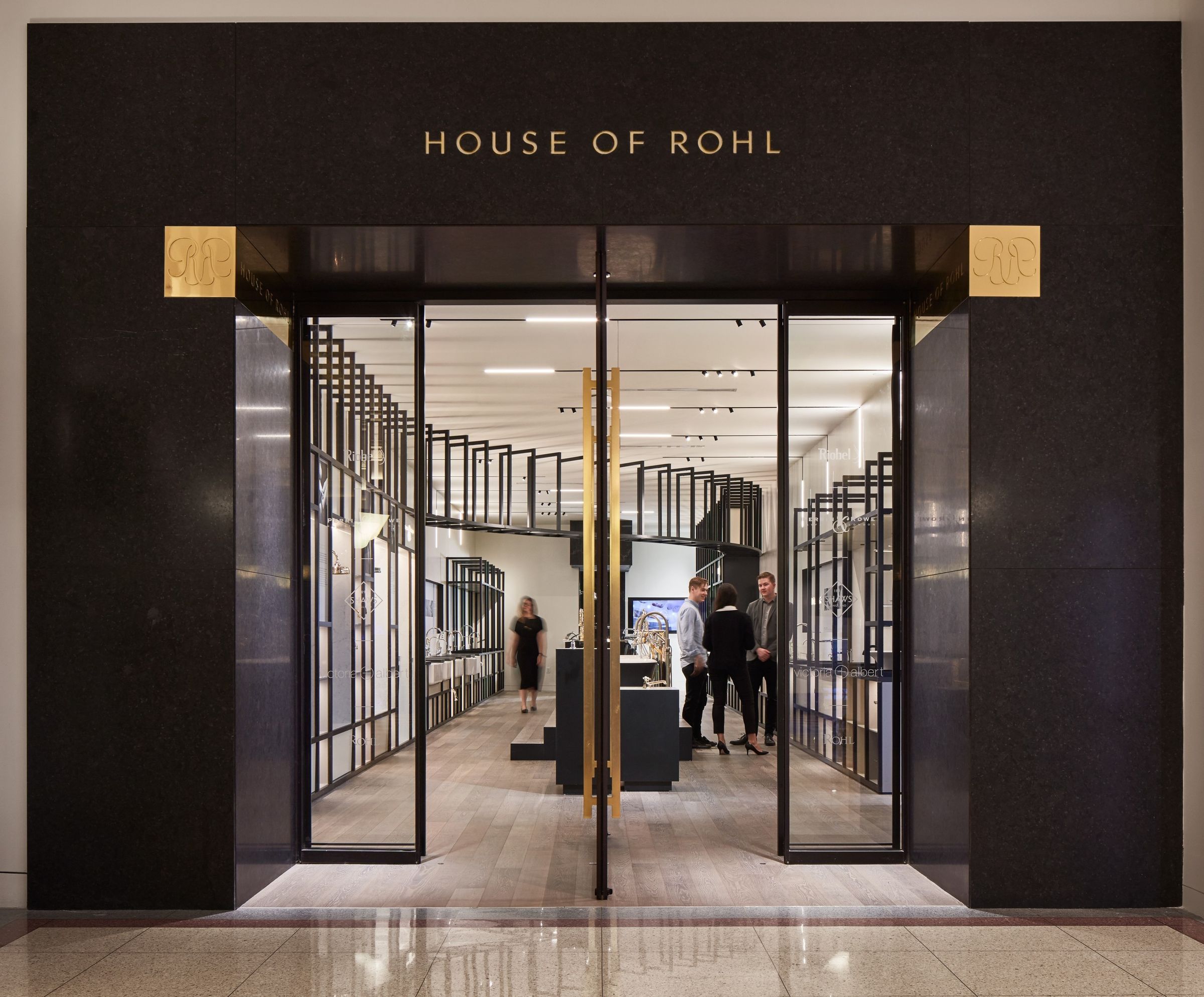 The House of Rohl Valerio Dewalt Train Archello