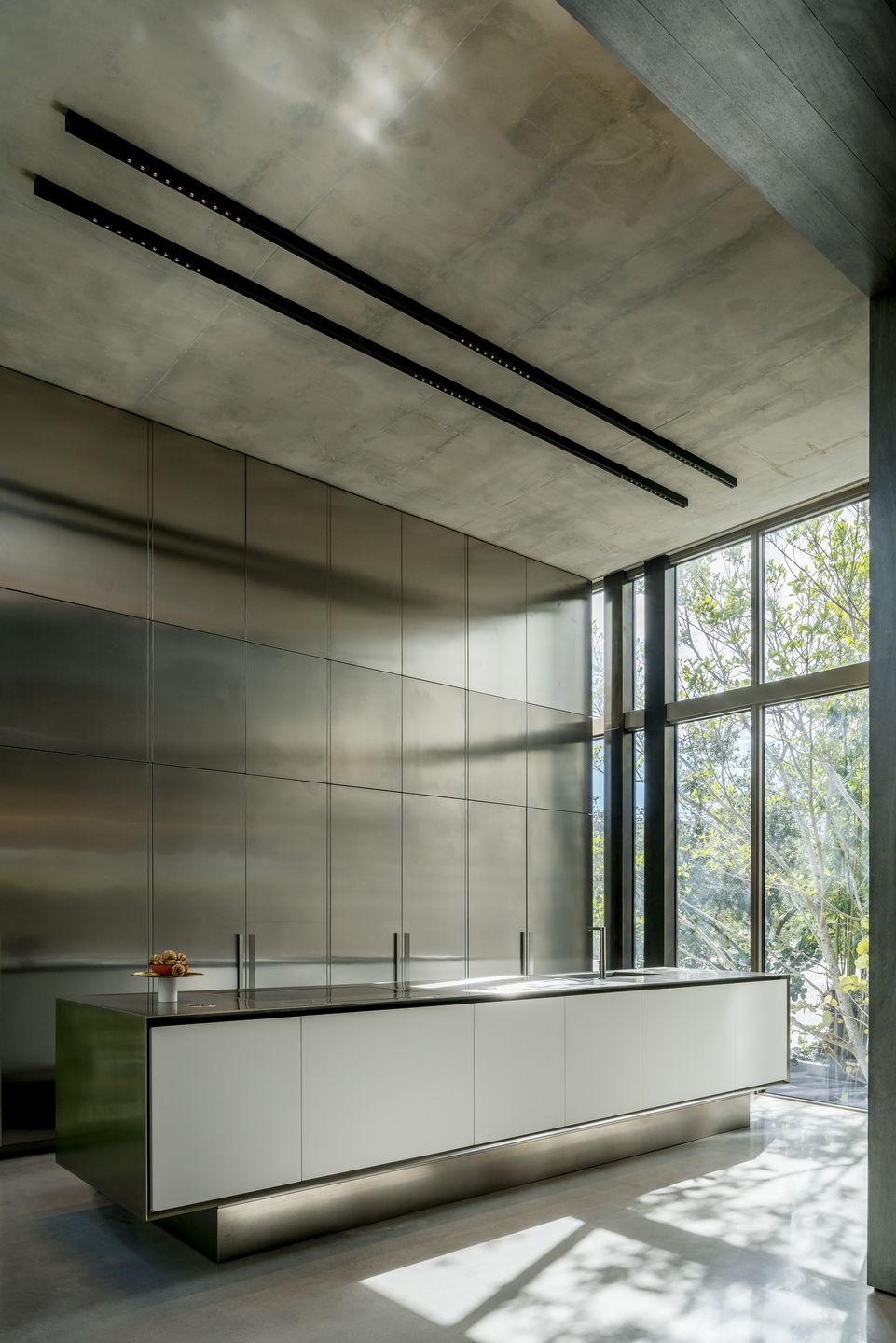 Prairie Avenue Residence | Rene Gonzalez Architects ...