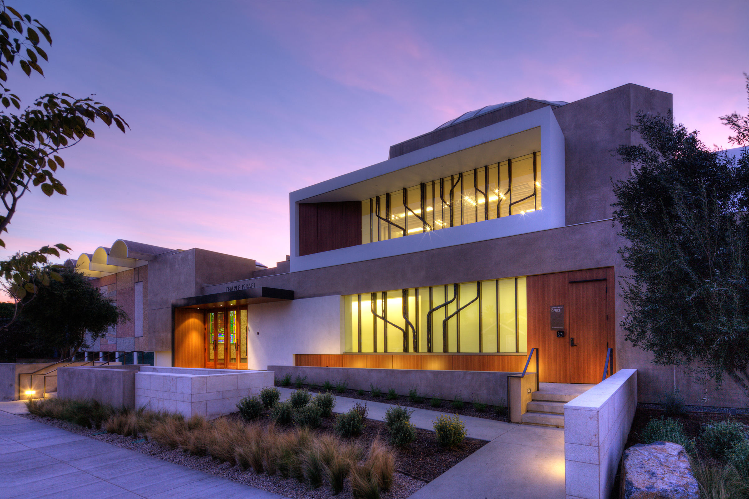 ATA Temple Israel EXT Front Dusk 02 altered D Hill.jpg