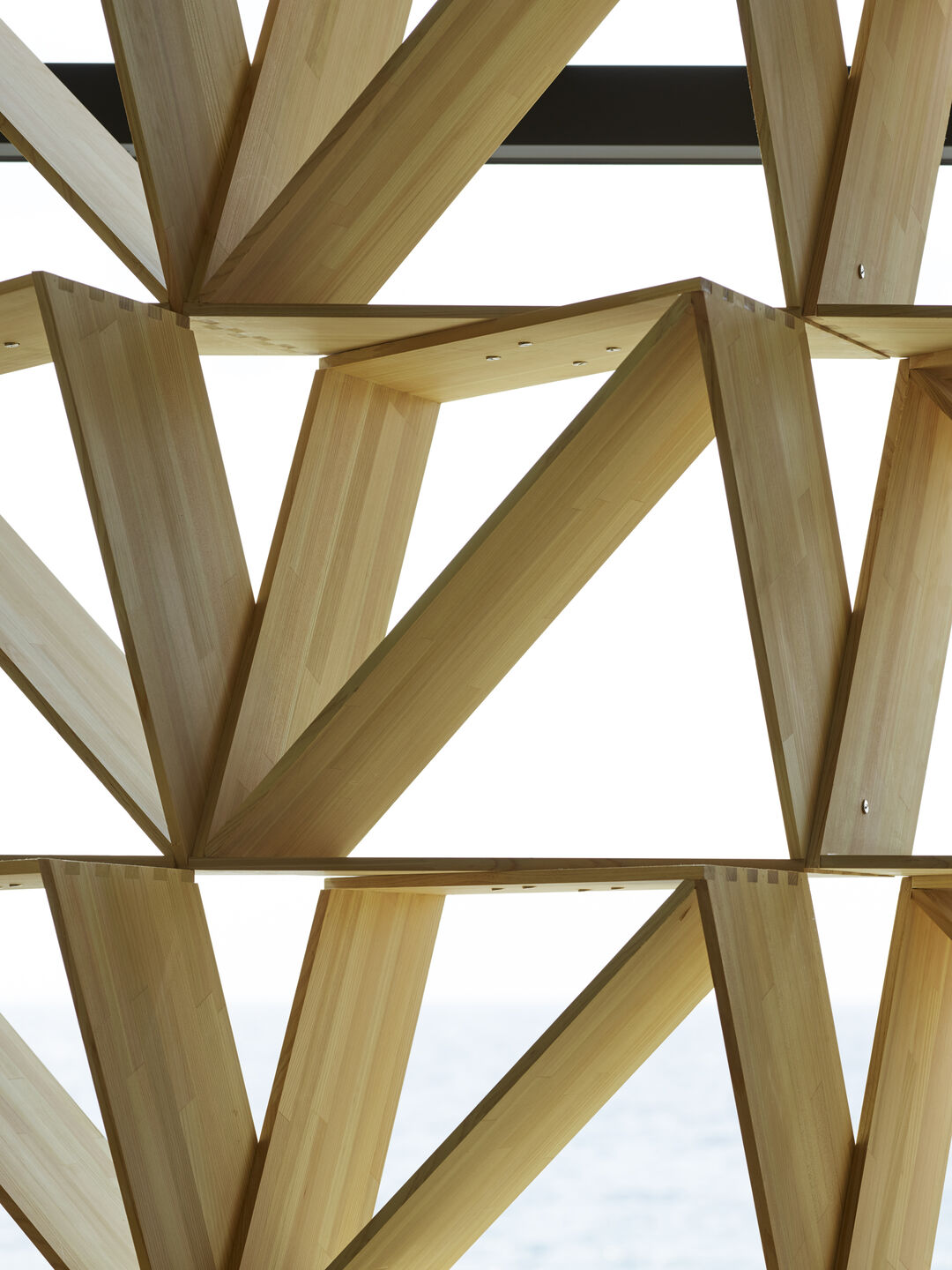 Assembly of Truss Stool