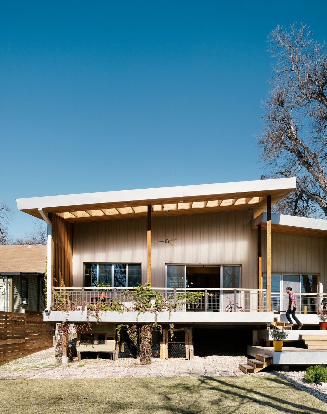 Platform House LOWDO Low Design Office Archello