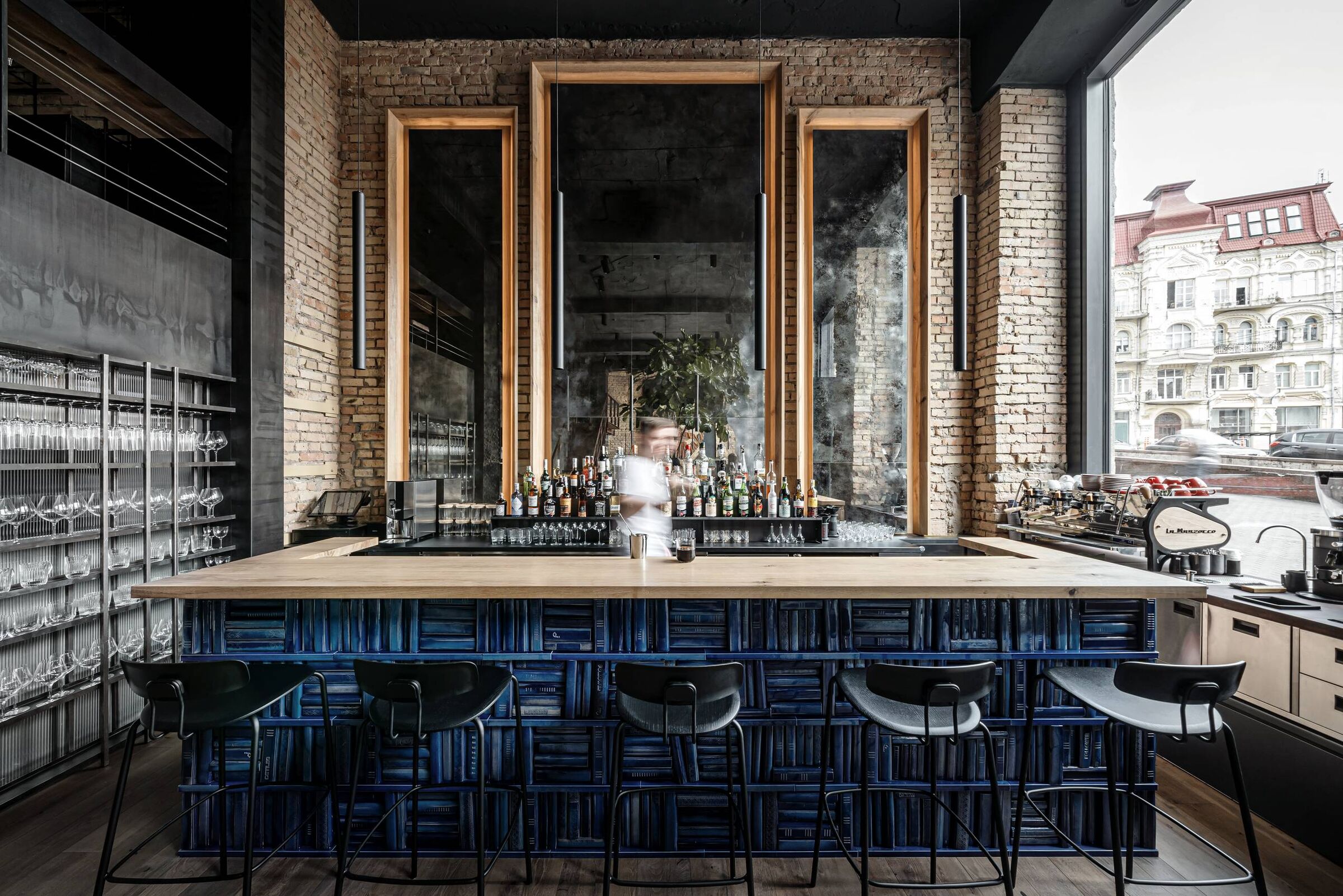 Follower Restaurant Yodezeen Archello Here you can find the most extensive selection of fish and seafood in the capital, 8 kinds of oysters. archello