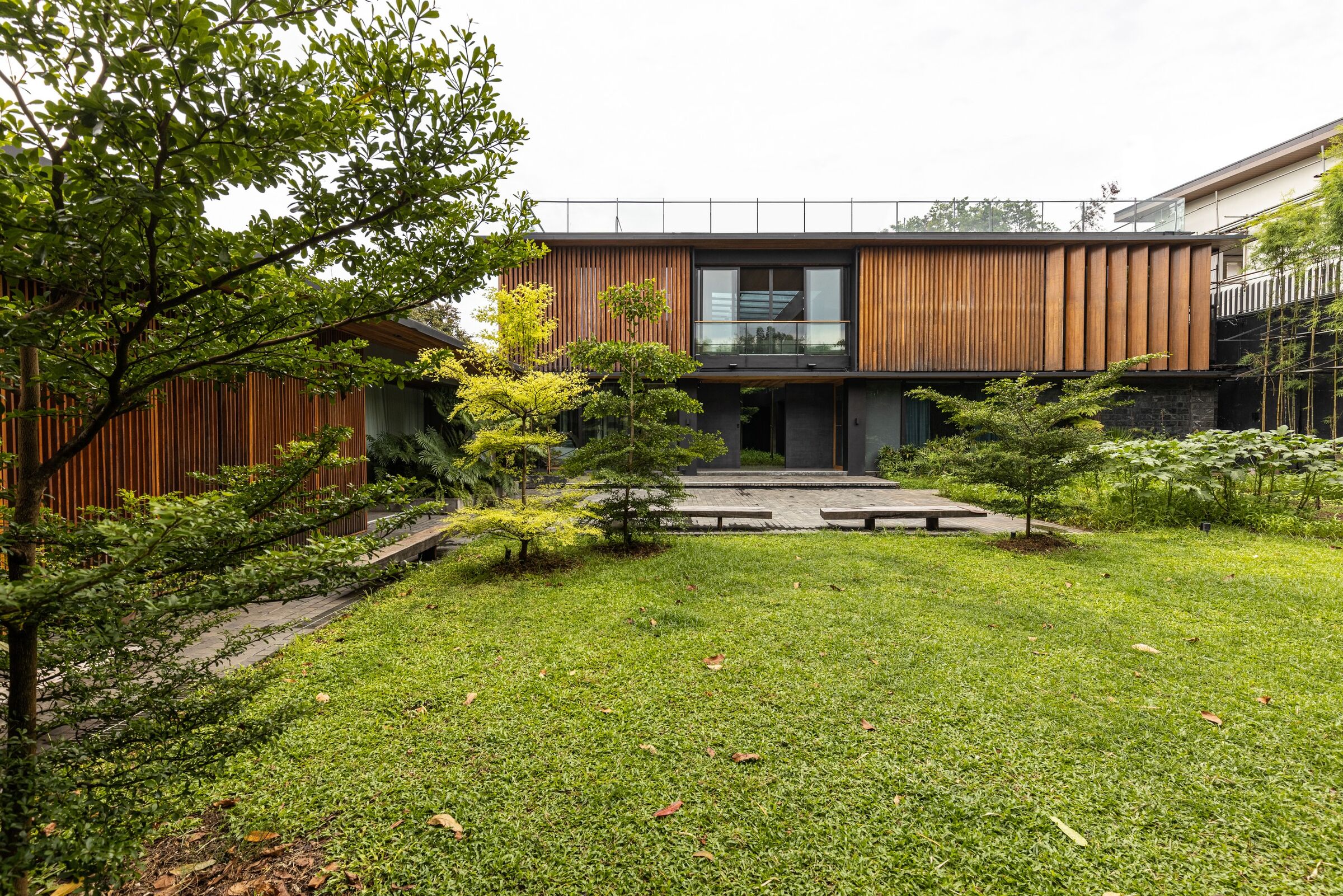 ET New Manila House | PXP Design Workshop Co | Archello