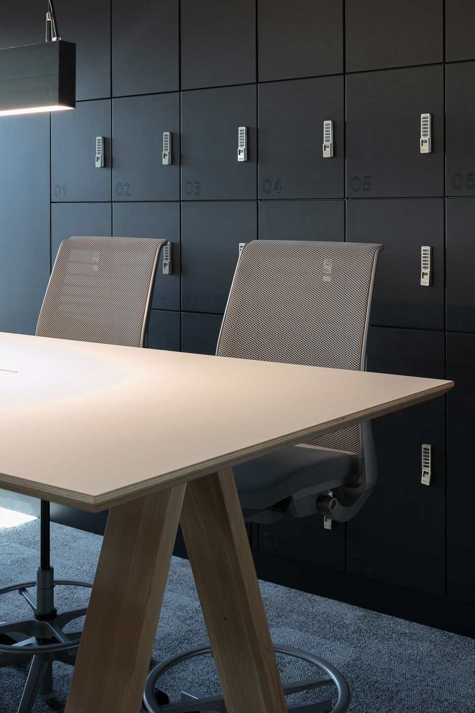 IT Company, Lockers