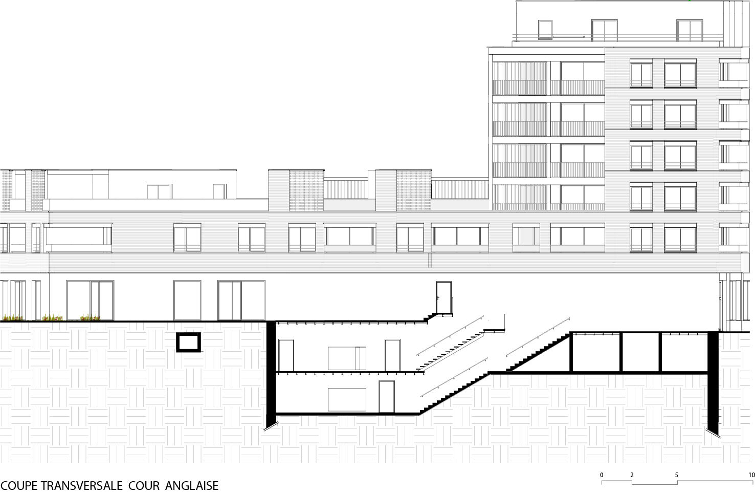 Transversal Cut, Cour Anglaise