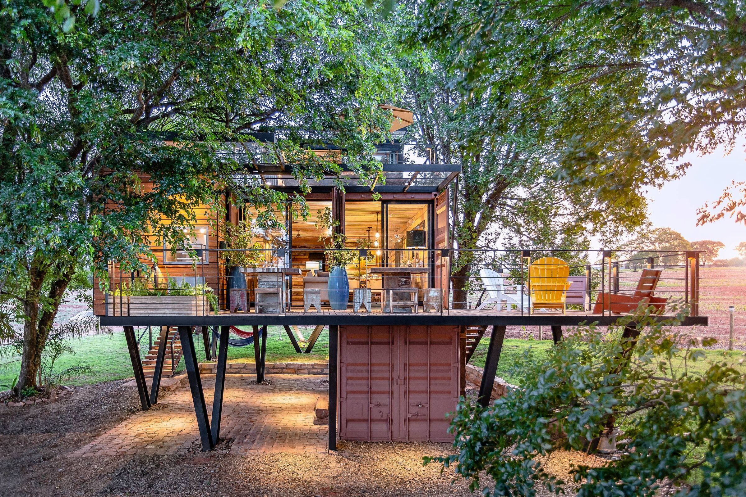 Hanging House integrates country retreat with the local ecosystem - Vimarsana News