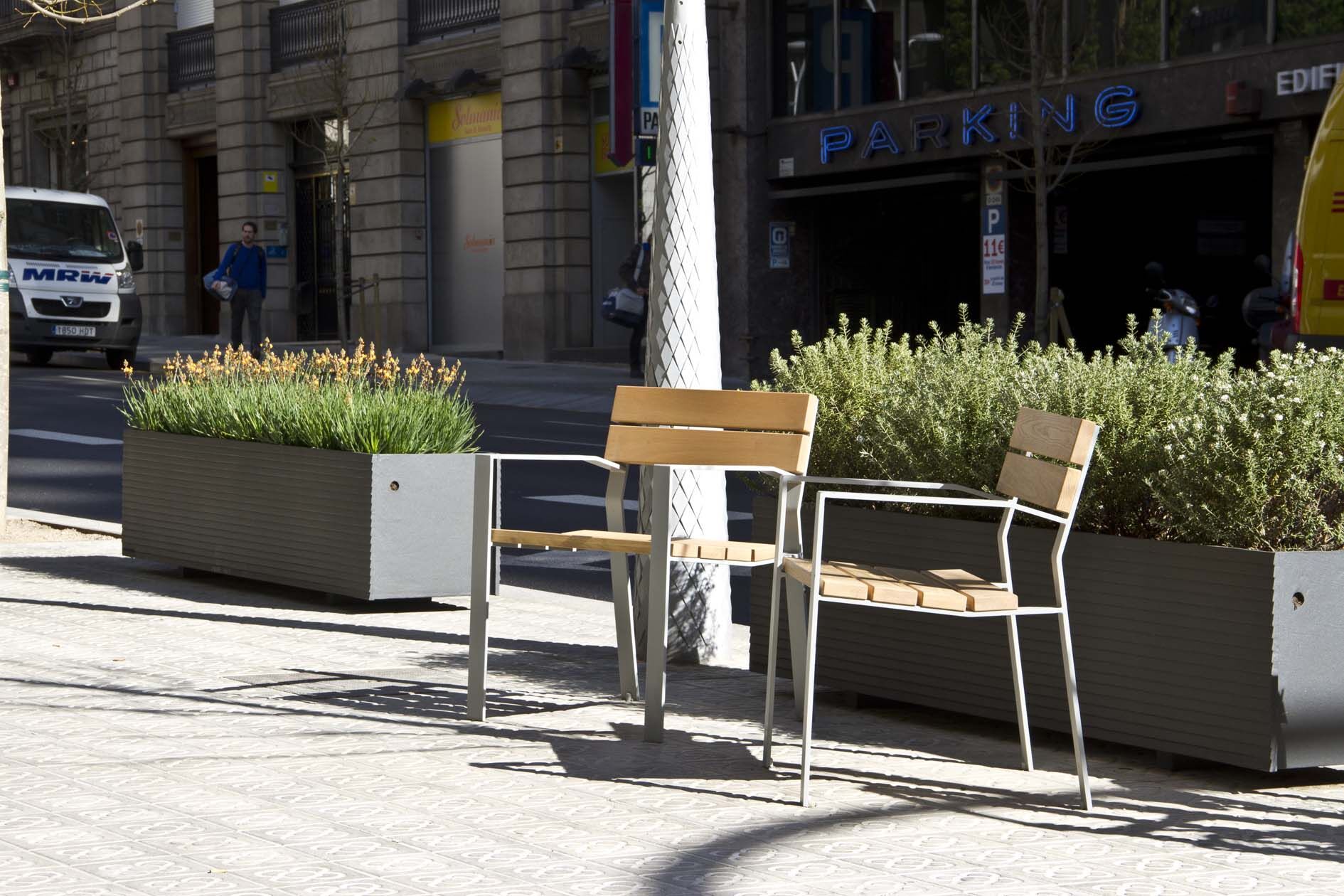 Harpo Bench van Landscape Forms Media Foto's en video's 1 Archello