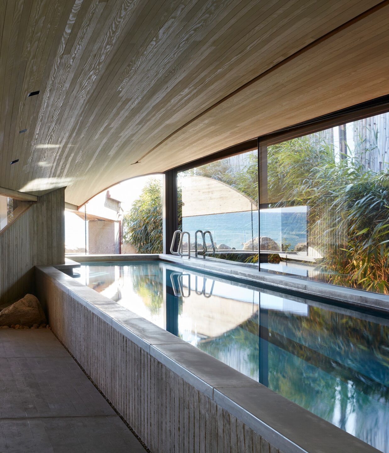 Gallery of Carbon Beach House Kovac Design Studio Media 9