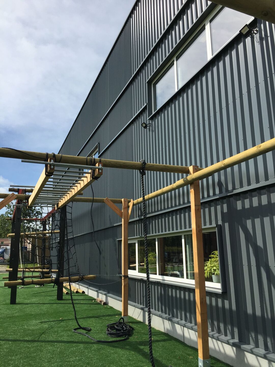 Discover Facade cladding Sports Centres Design Ideas and Pictures ...