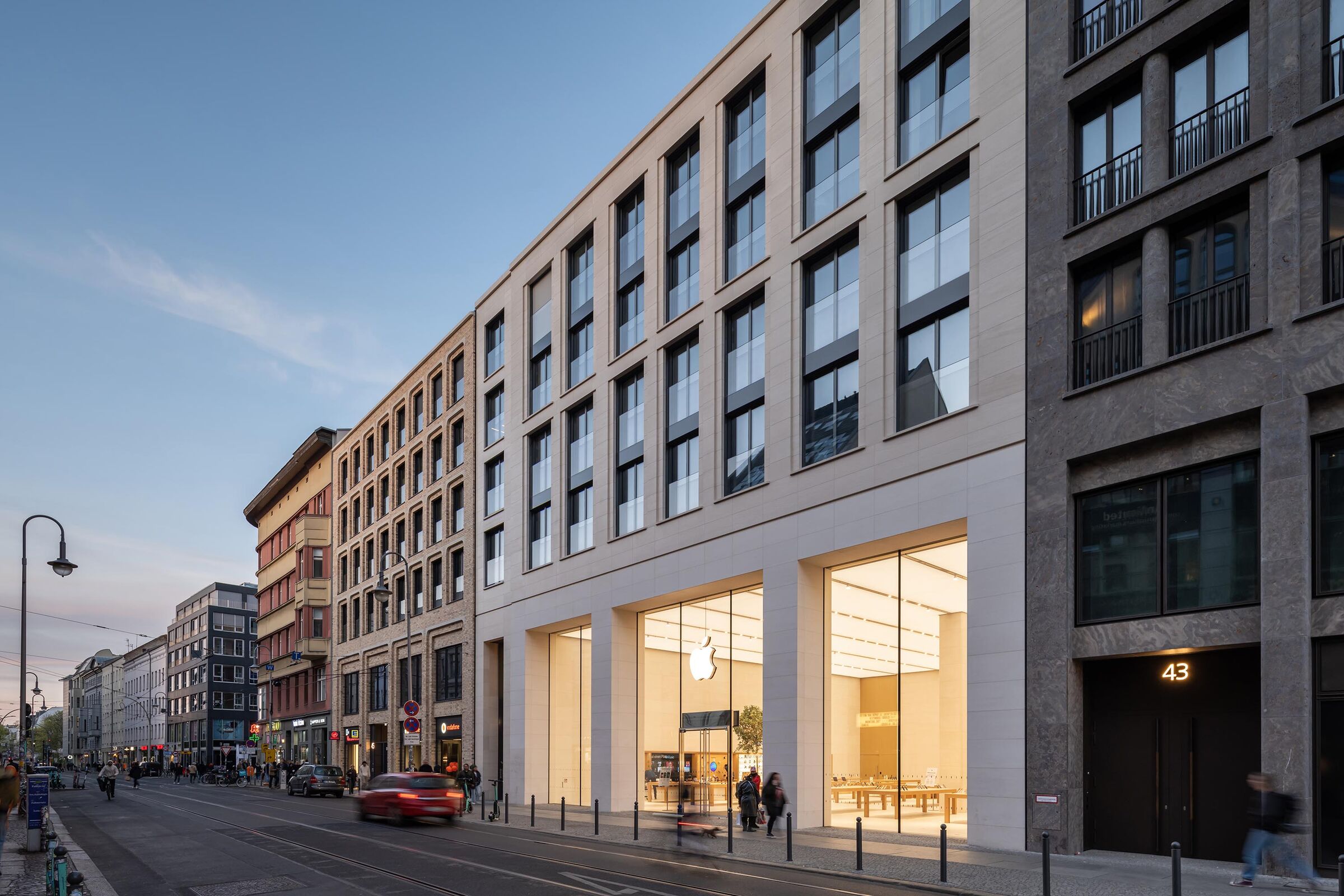 Rosenthaler Strasse 43-45 | TCHOBAN VOSS Architekten | Archello