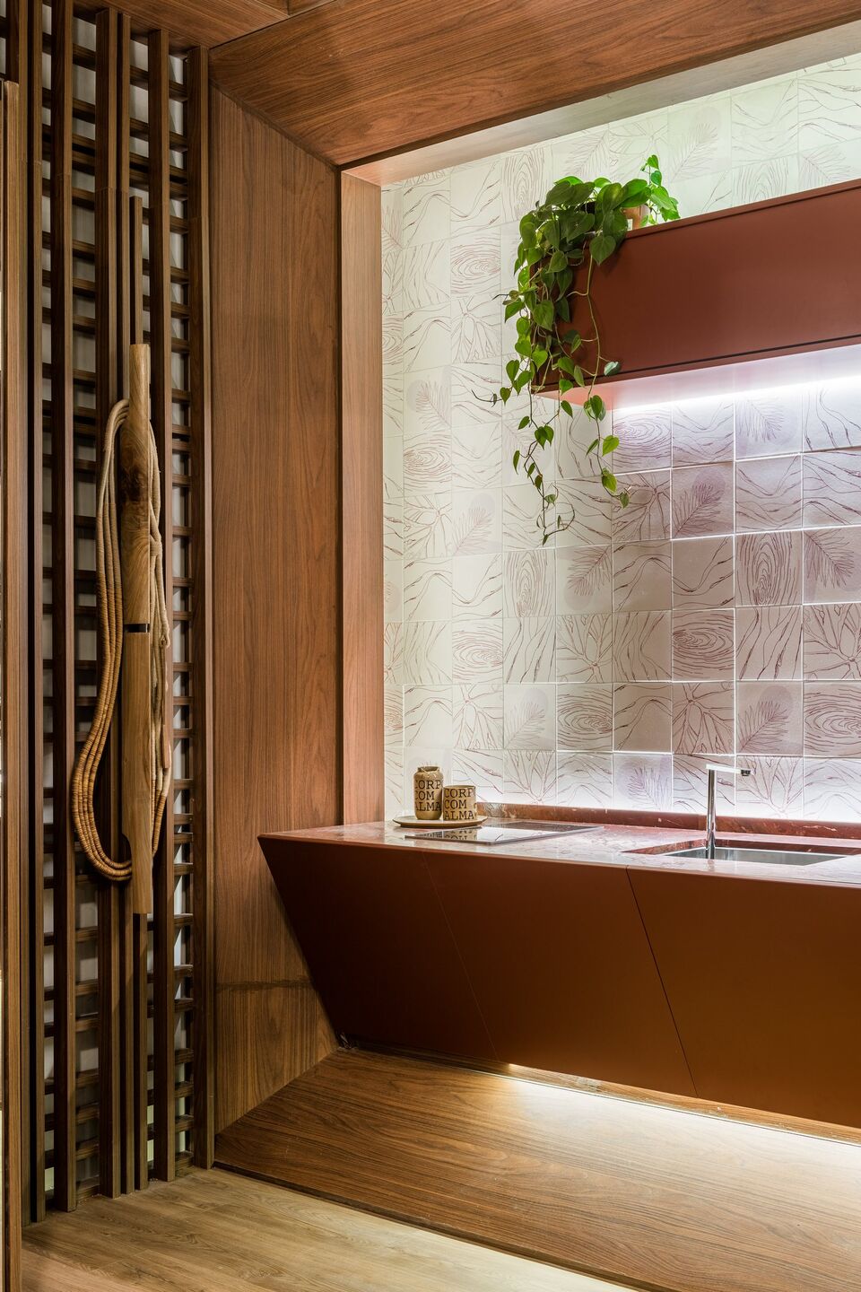 'Mirror of Soul' at Casacor SP 2022