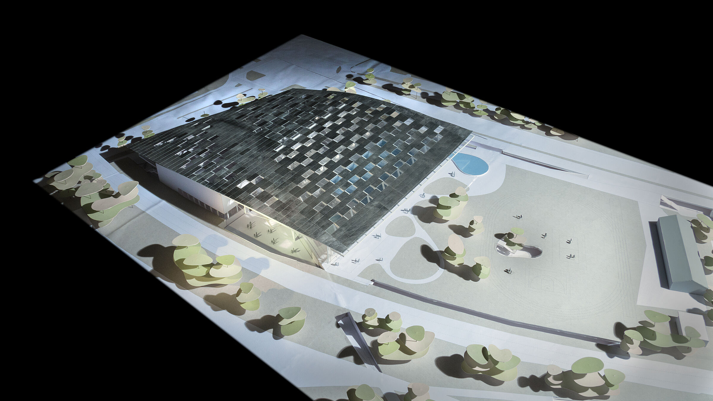 physical model: roof with skylights and pv-panels