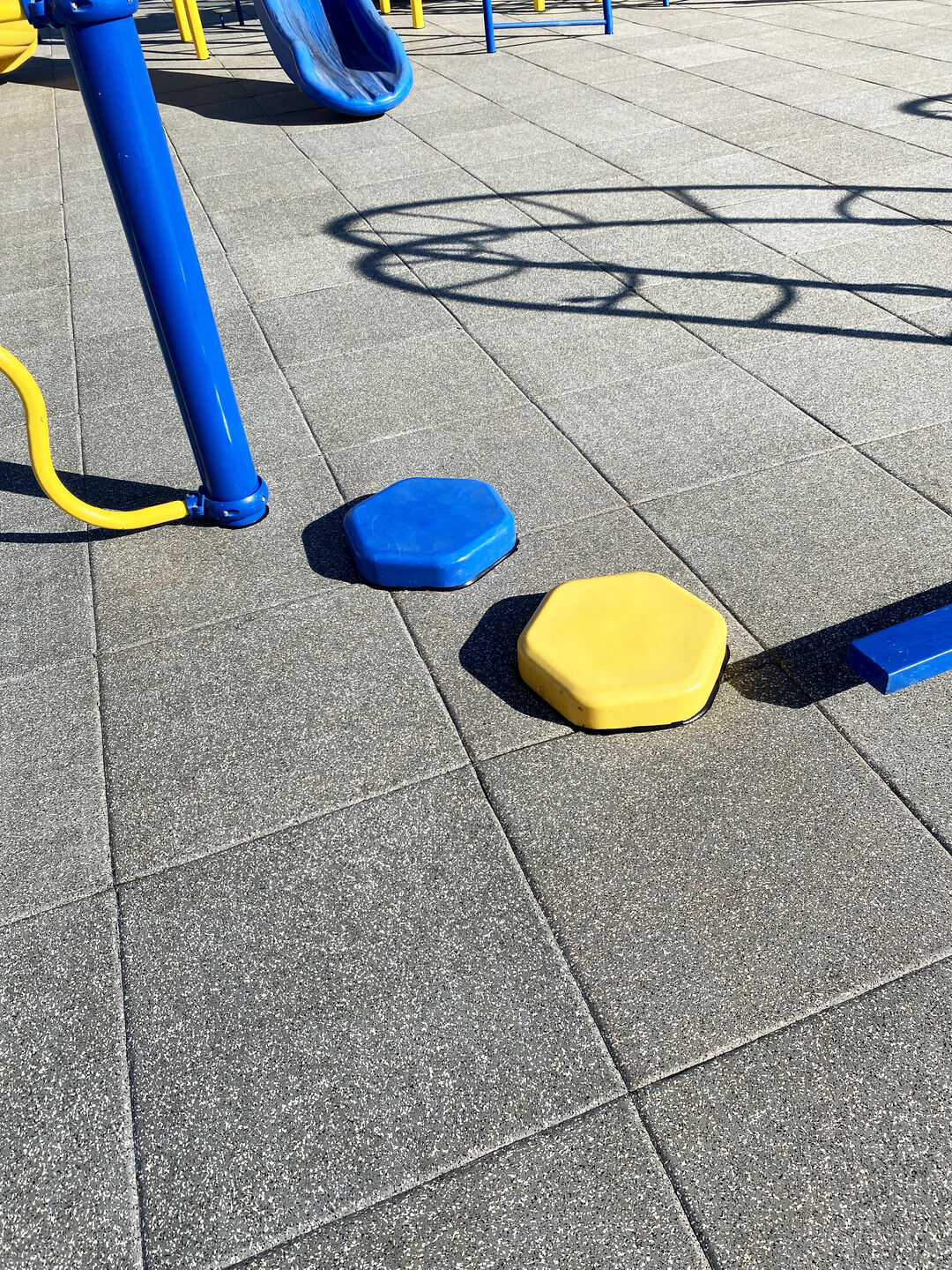 duraSAFE® Rubber Playground Tiles