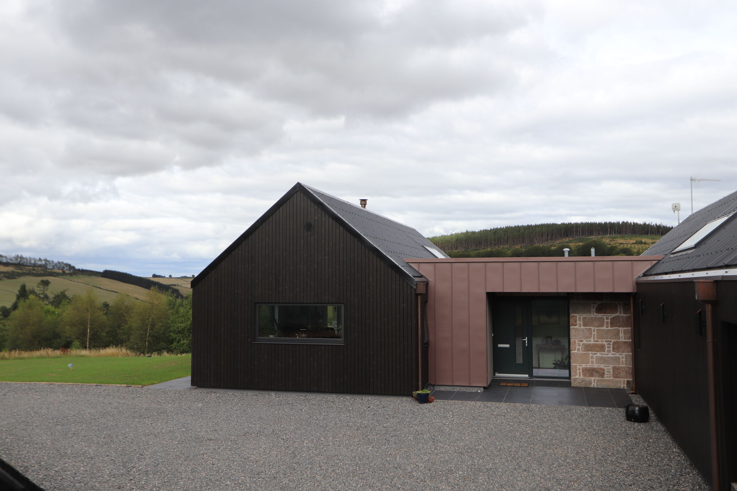 Camhanaich Granite & Zinc link Entrance