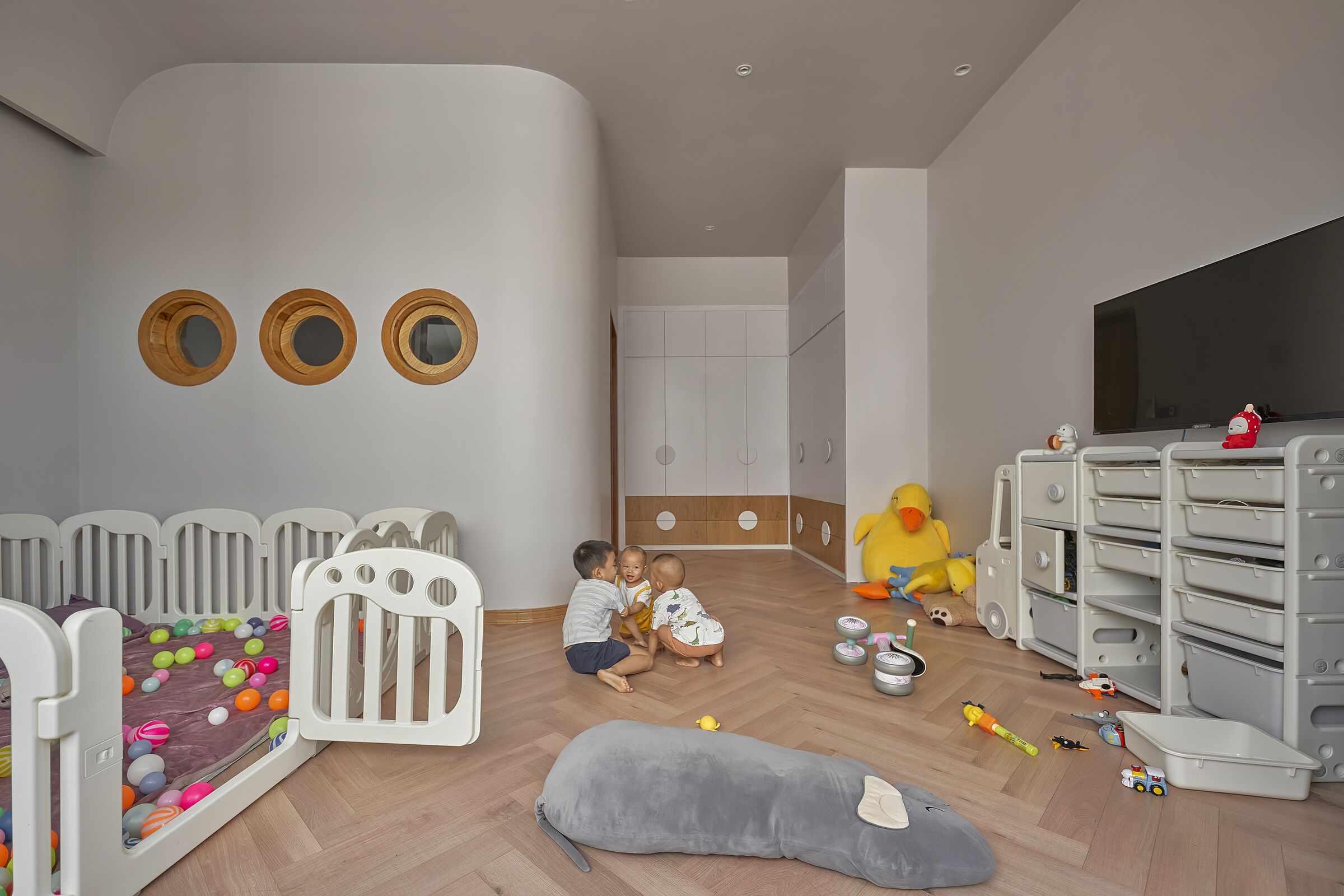 28--039-creative.vn-t-house-housing-archello.1681114532.1644.jpg (2400&times;1600)