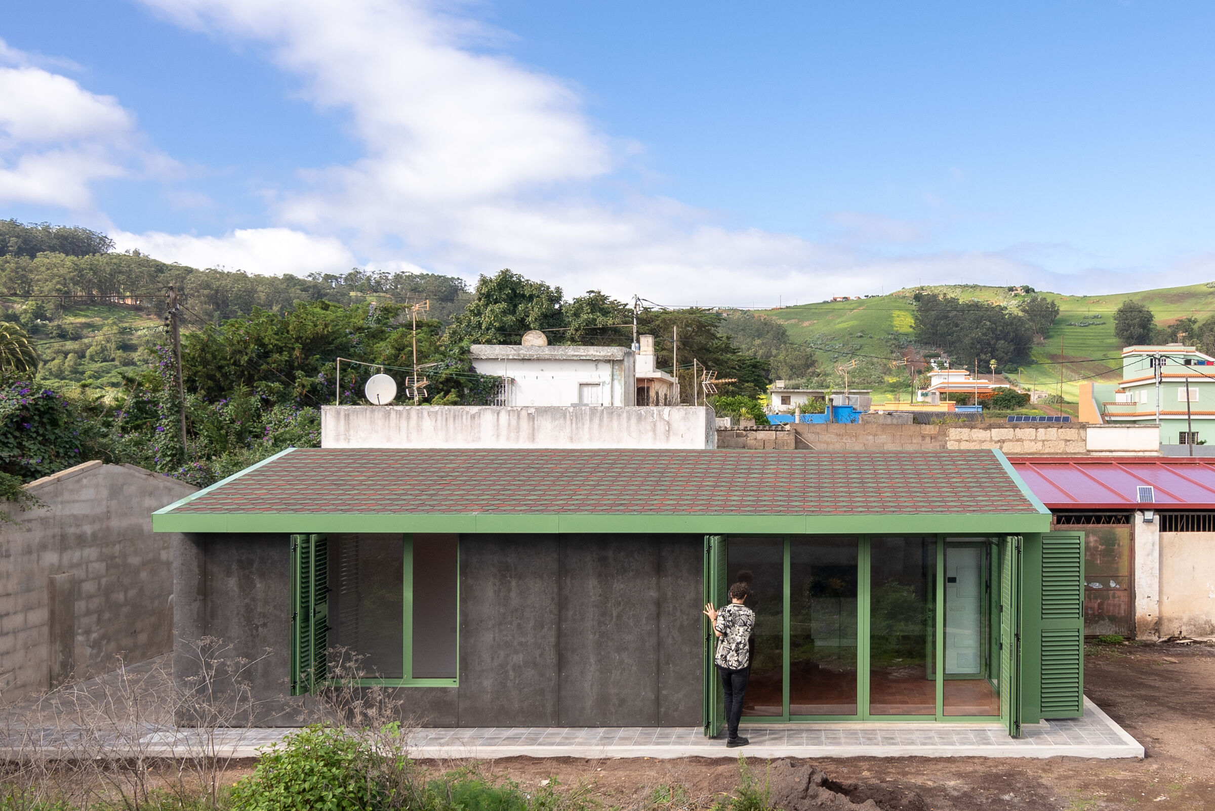 WAREHOUSE HOME CONVERSION facade