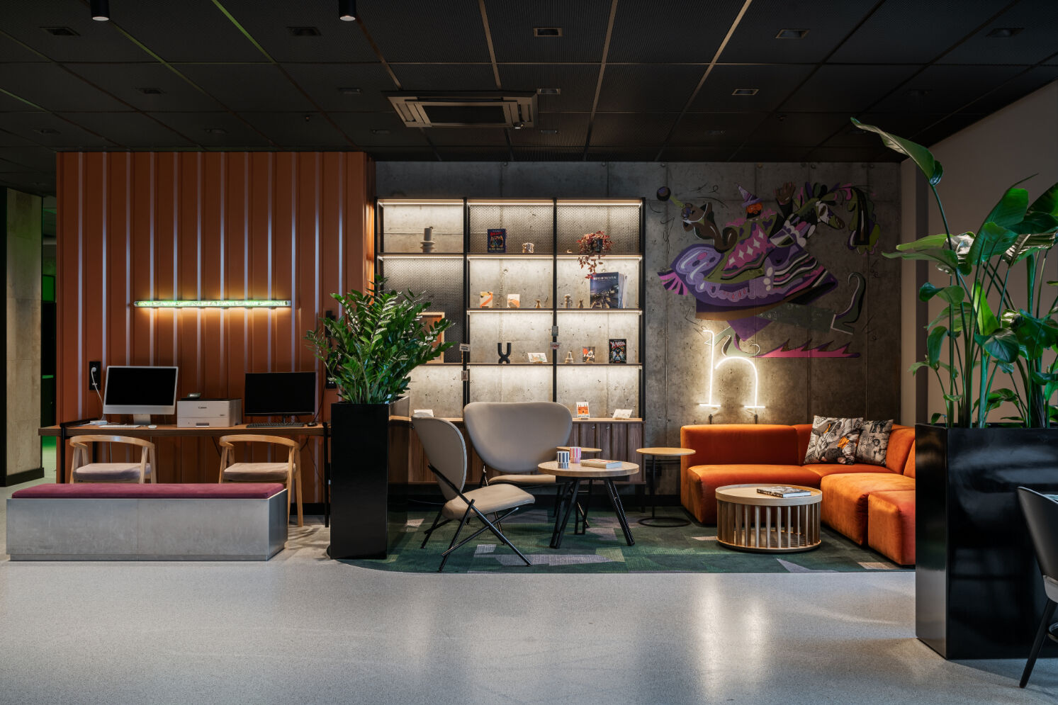 Hyatt Place Kraków lobby