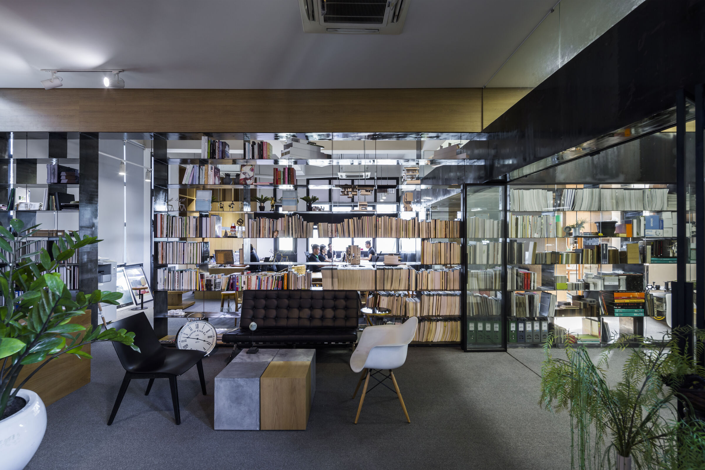 35 Lower Long | dhk Architects | Archello, image size:2400x1600