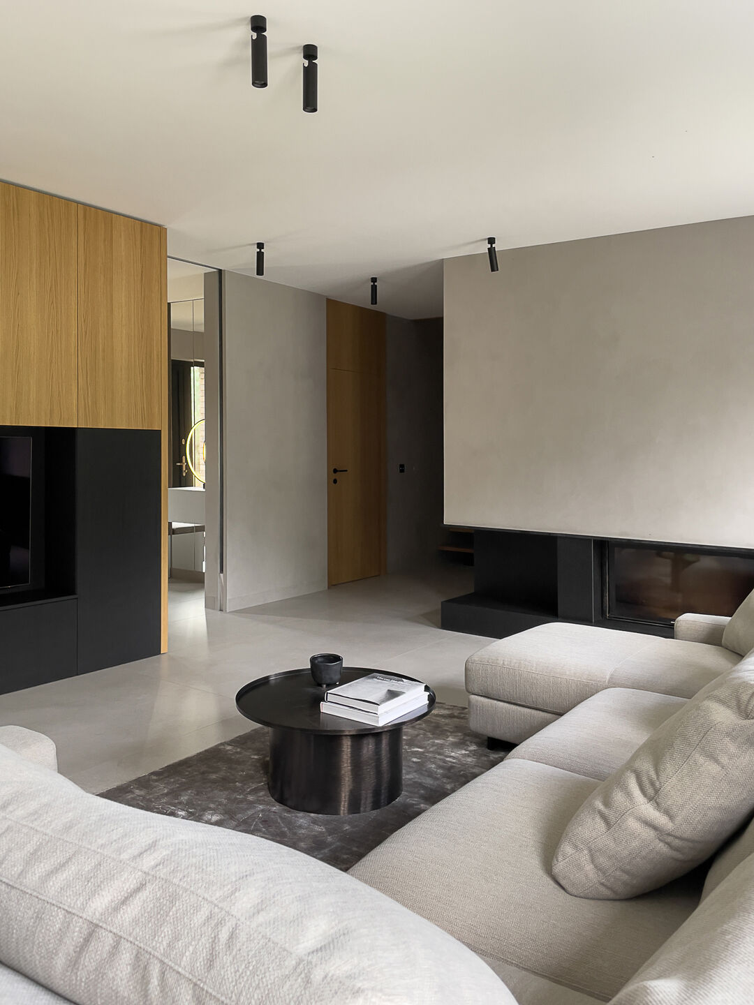 HOUSE KD by ANNA THUROW