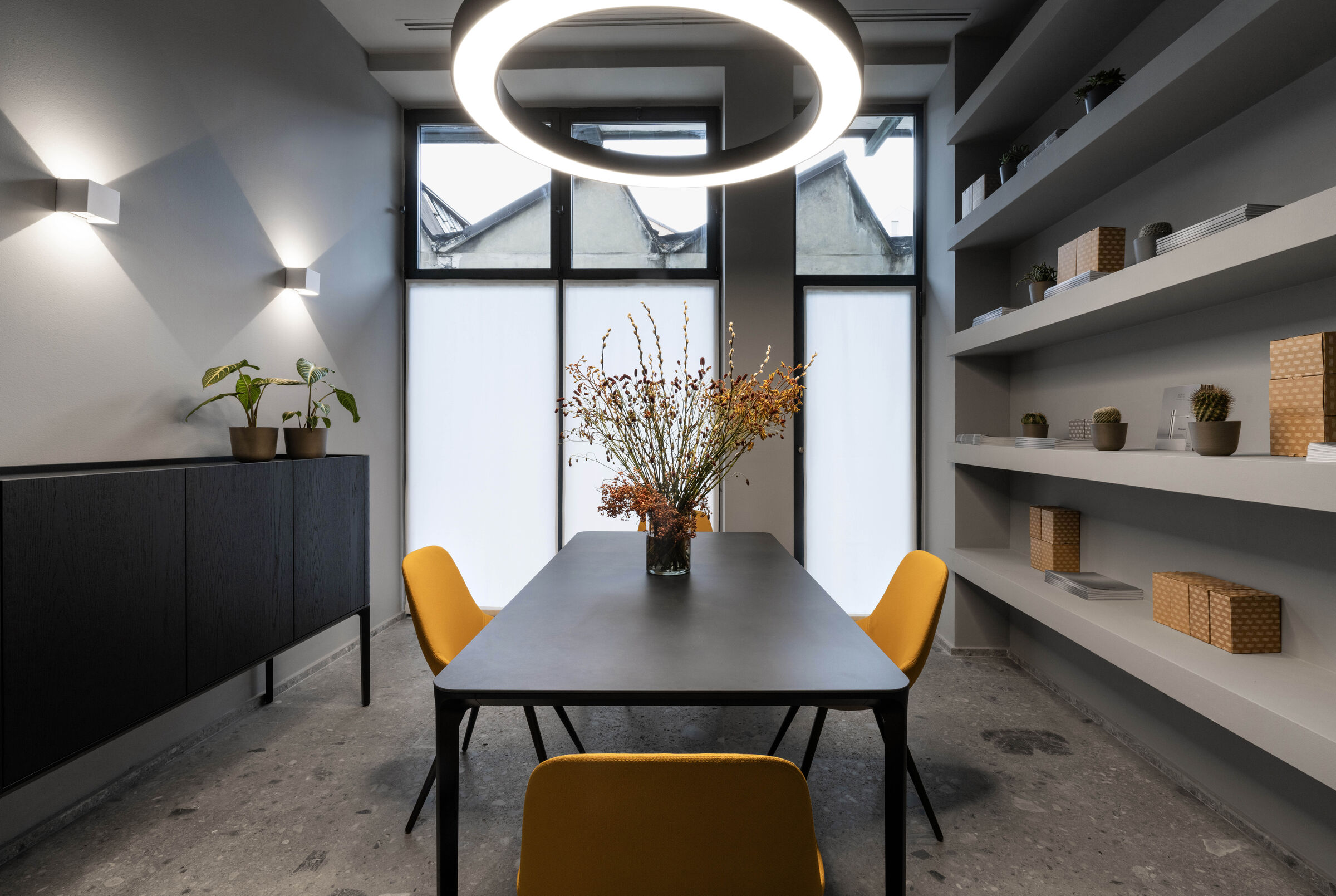 INDA Milano showroom, design Studio Marco Piva