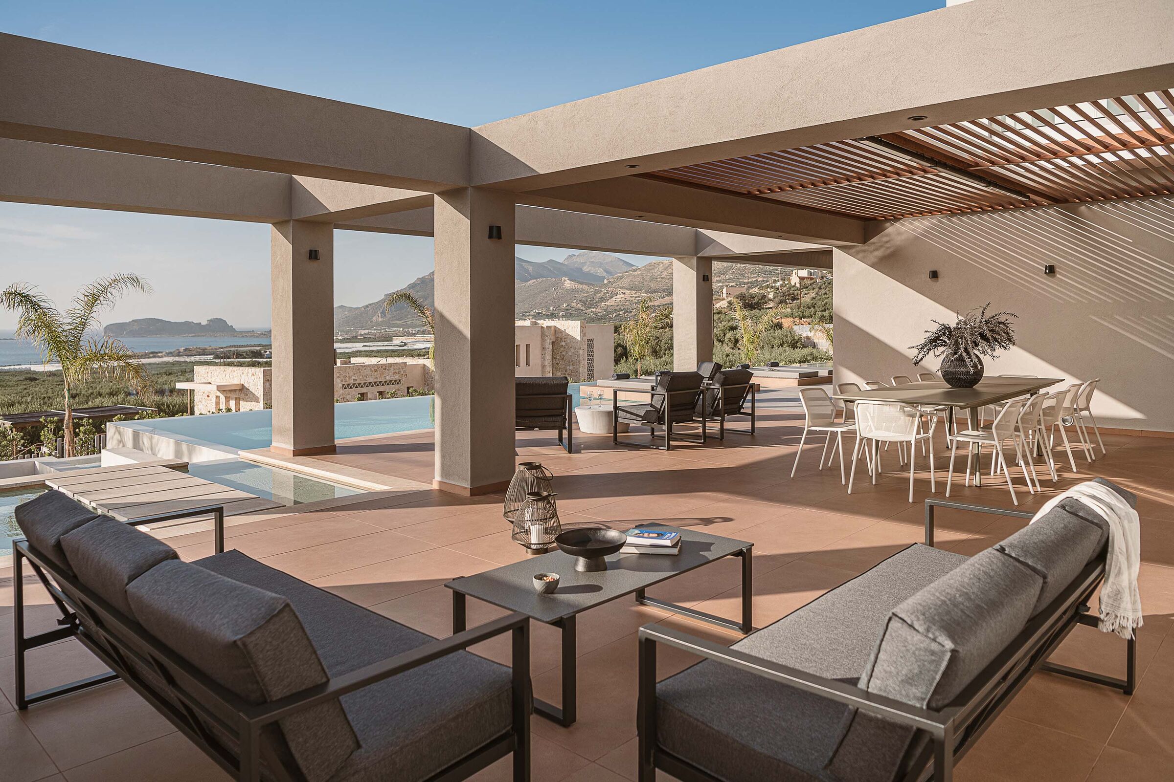 Villa Aora