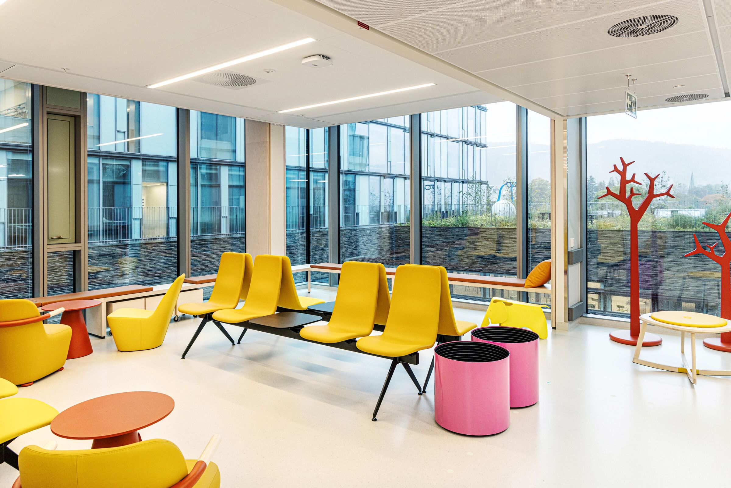 Colours for each block support wayfinding and give a vivid atmosphere