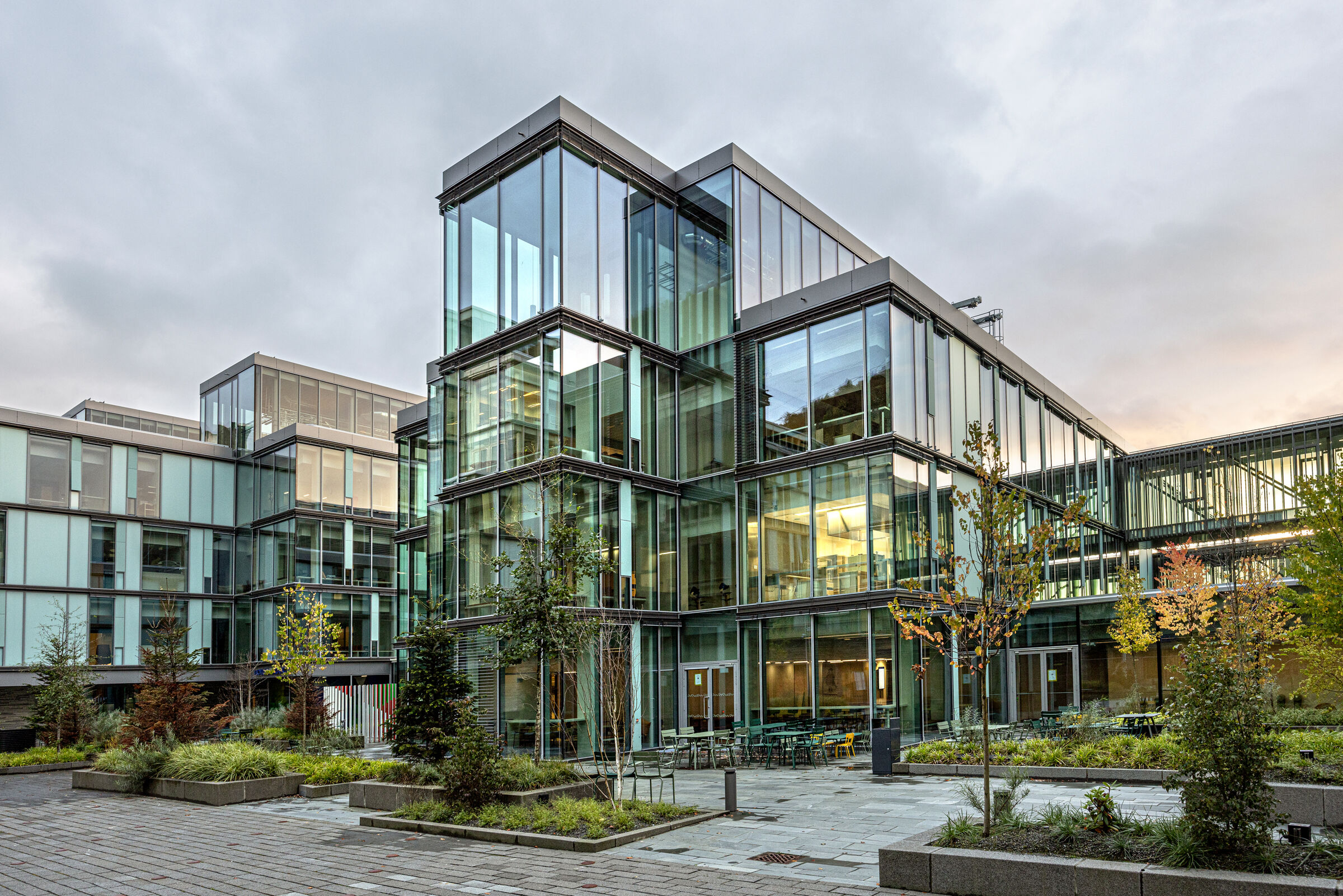 Glasblokkene hospital for children, youth and women