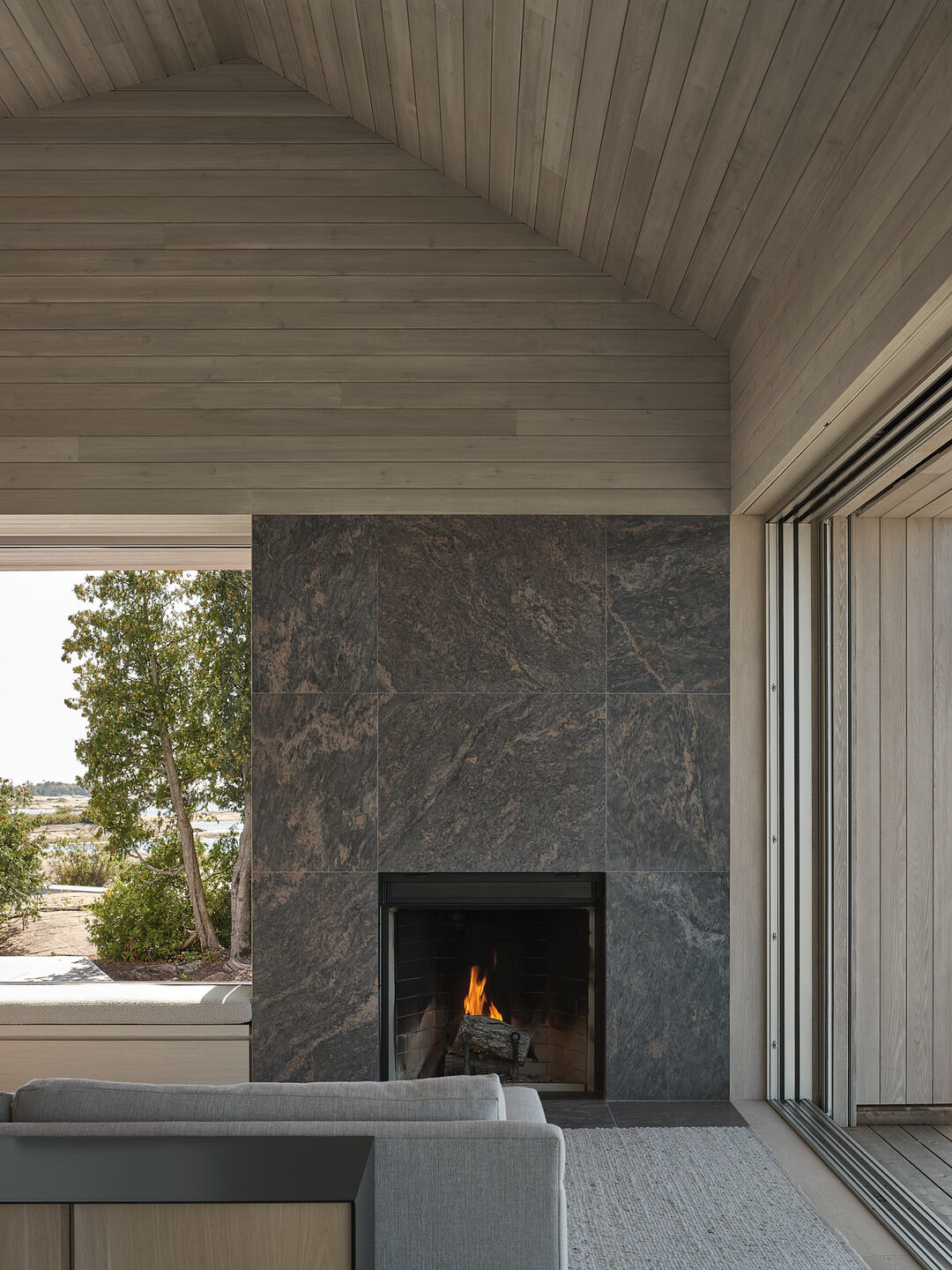 Whistling Wind Island by Akb Architects