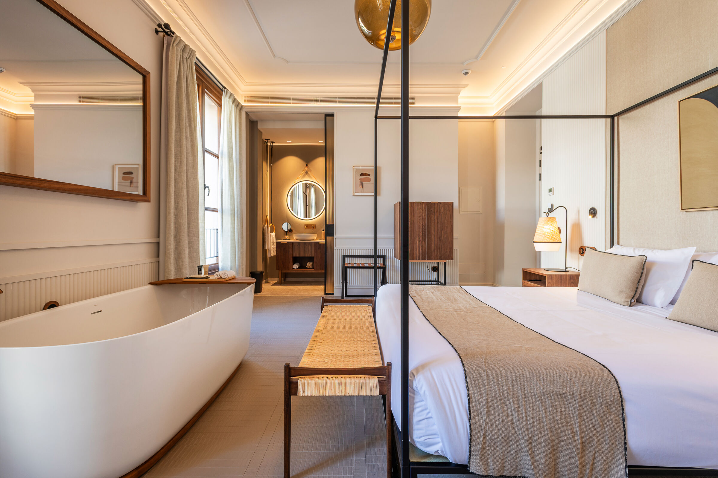 Suite 2