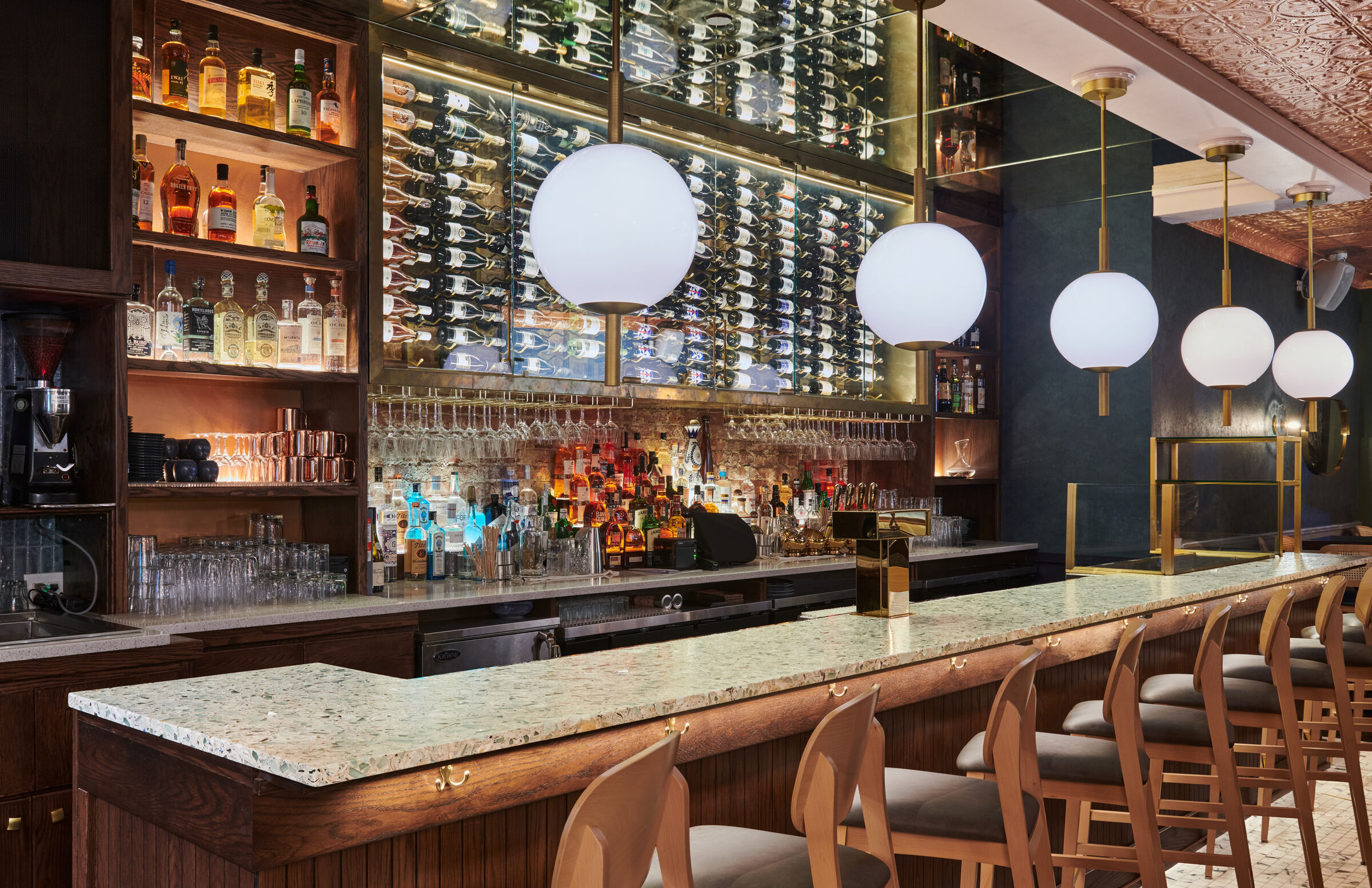 中明森菜 ALDEAR BAR Crave Fishbar Midtown | New York, NY - Party, Event