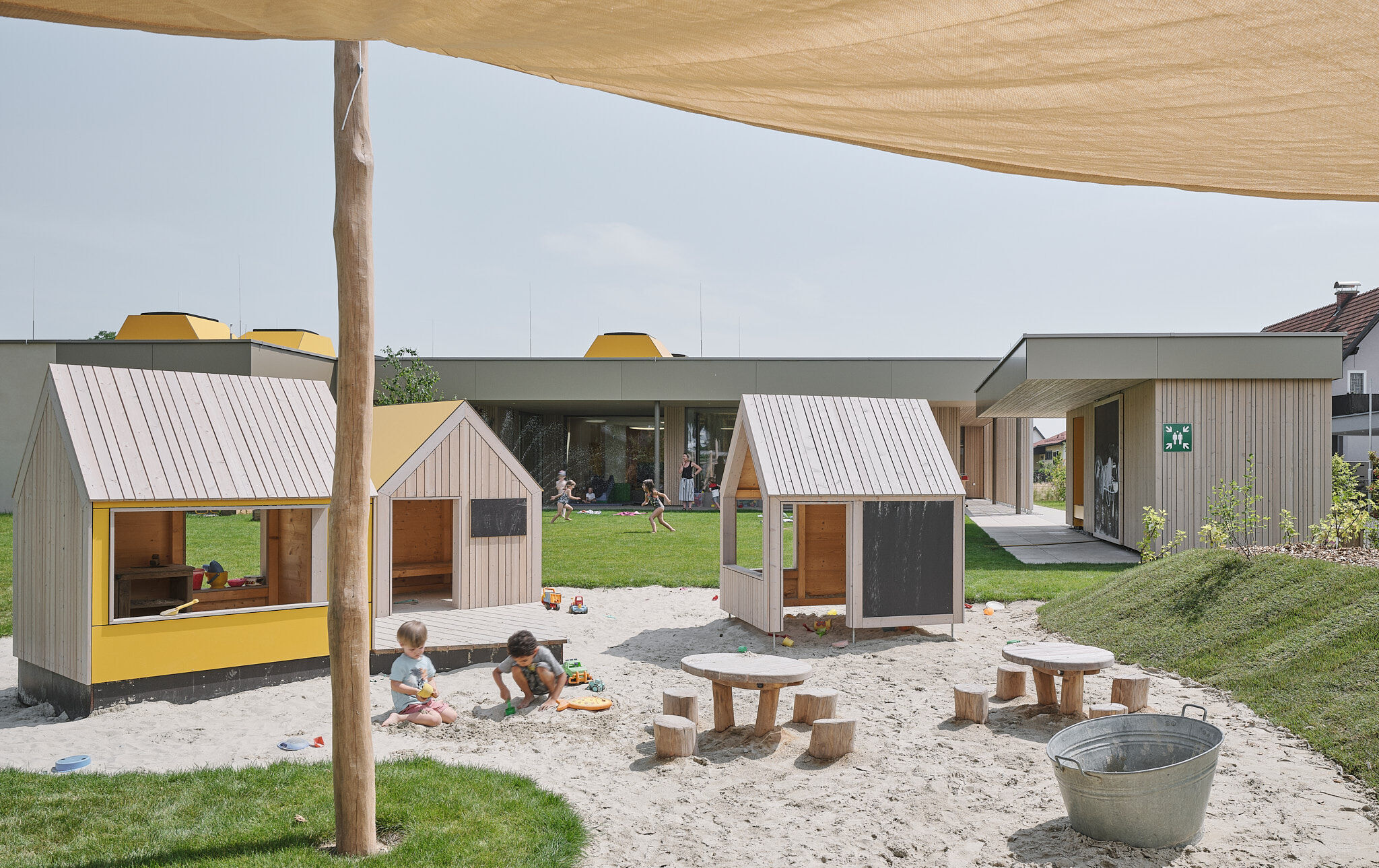Kindergarten Spenglergasse emphasizes spatial flexibility