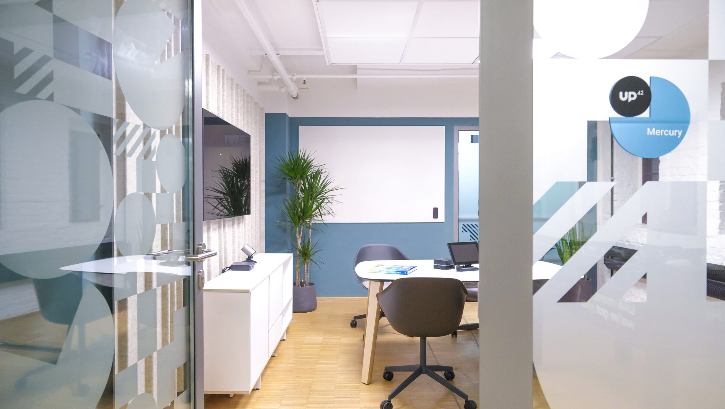 UP42 Berlin Workplace Branding & Wayfinding