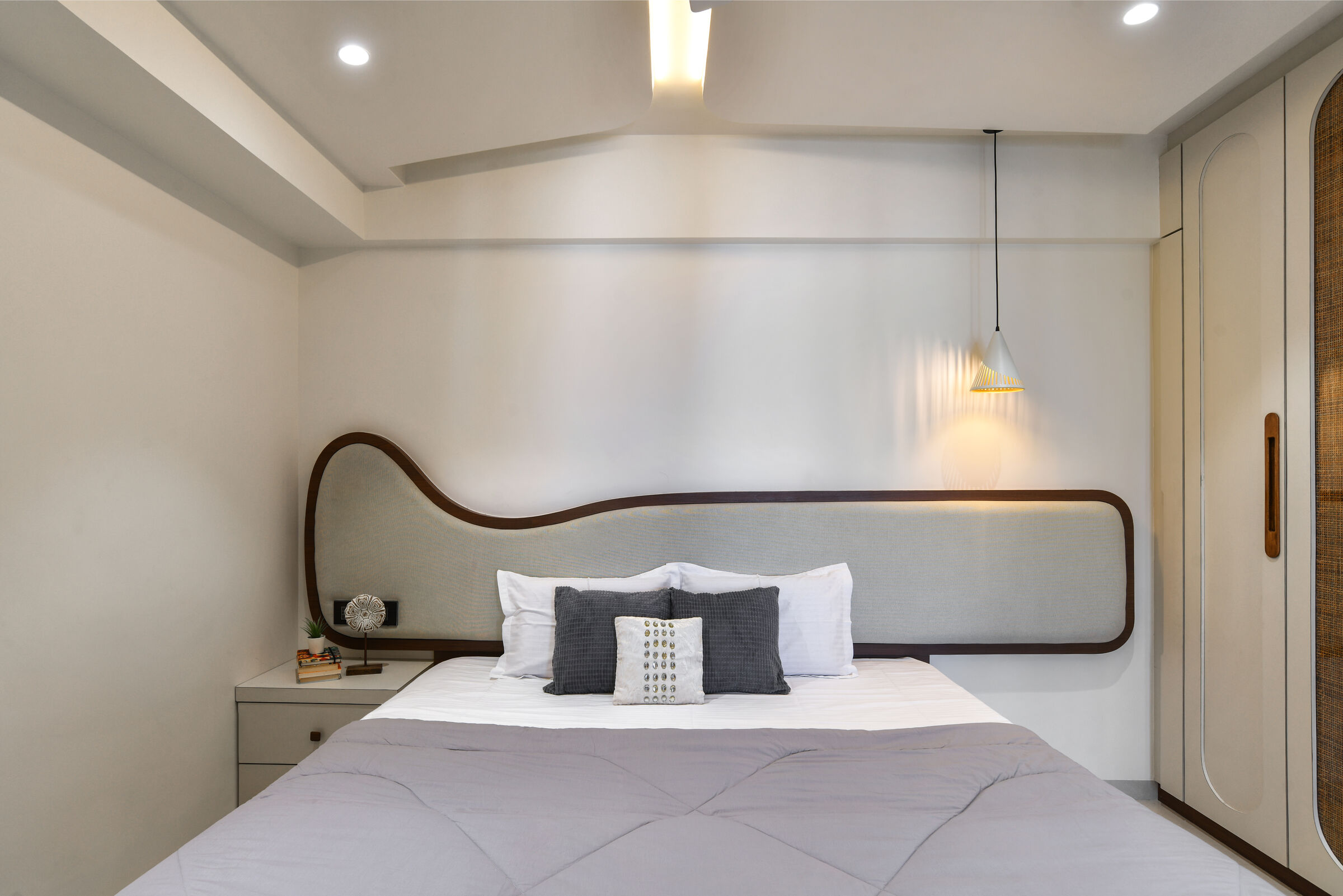 Master bed