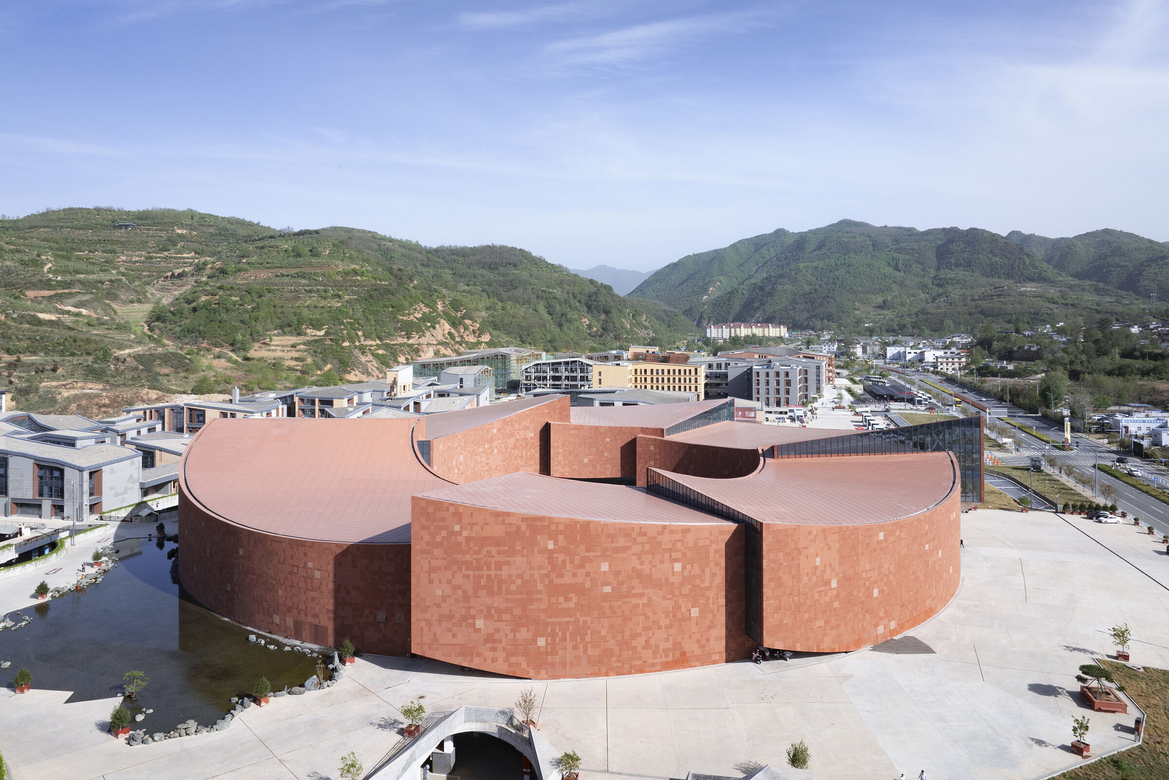Maiji Mountain Visitor Center | ZXD architects | Archello