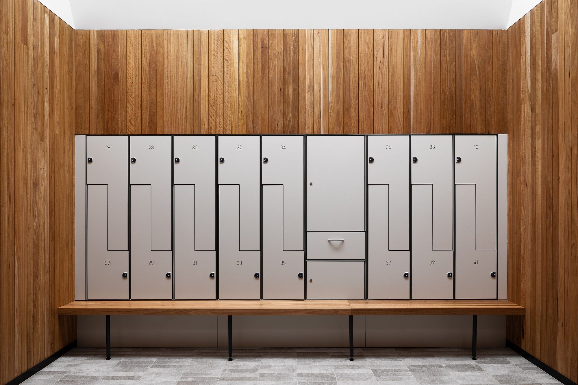 Metra Smart rental lockers for members