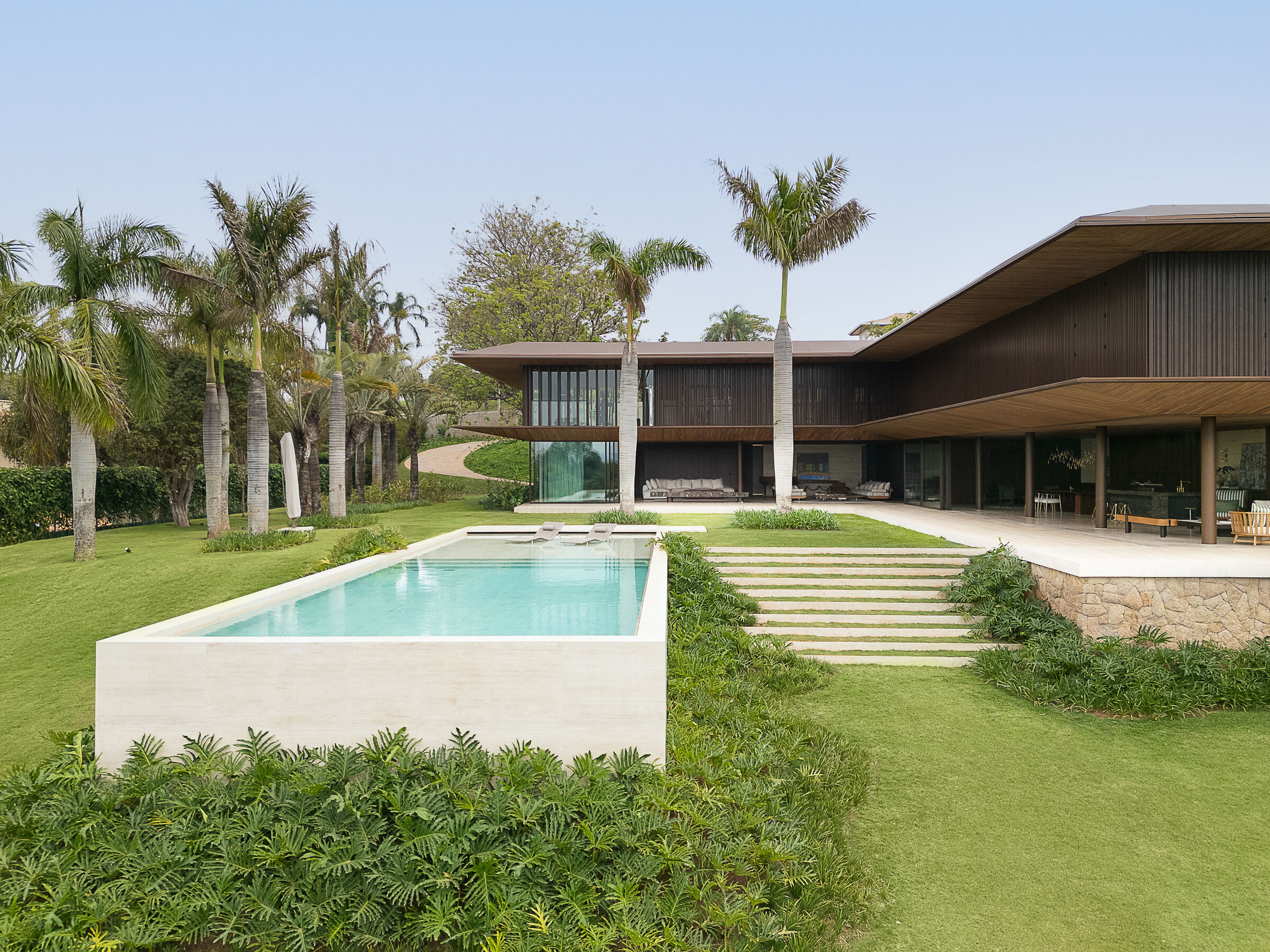 Paolo Casa – Origini Before the sprawling mansions populated Paradise Valley, Arizona