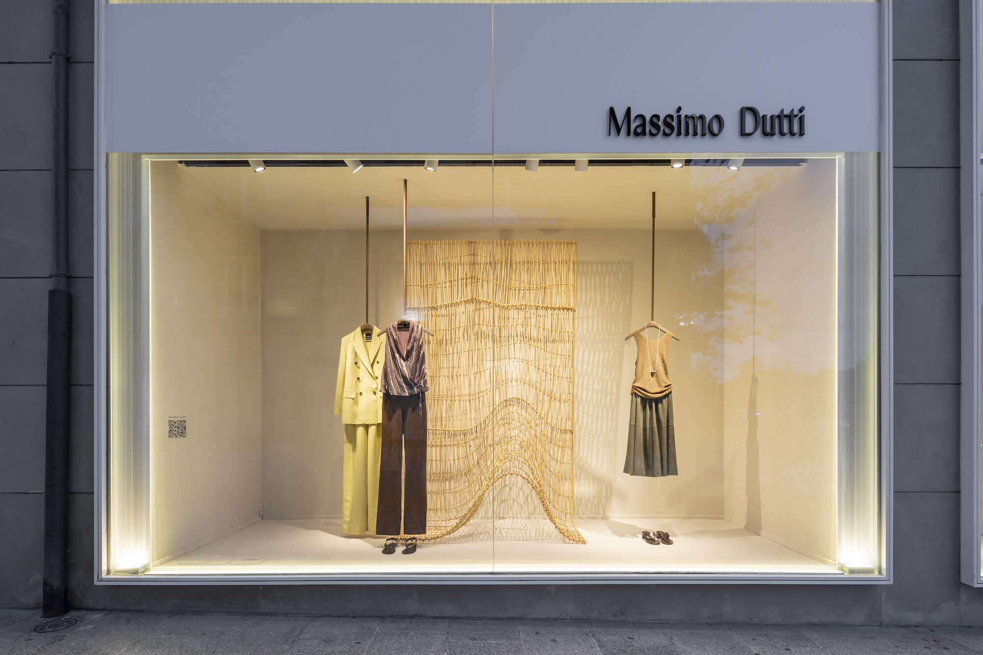 Massimo Dutti Galicia | Enter Projects Asia | Archello