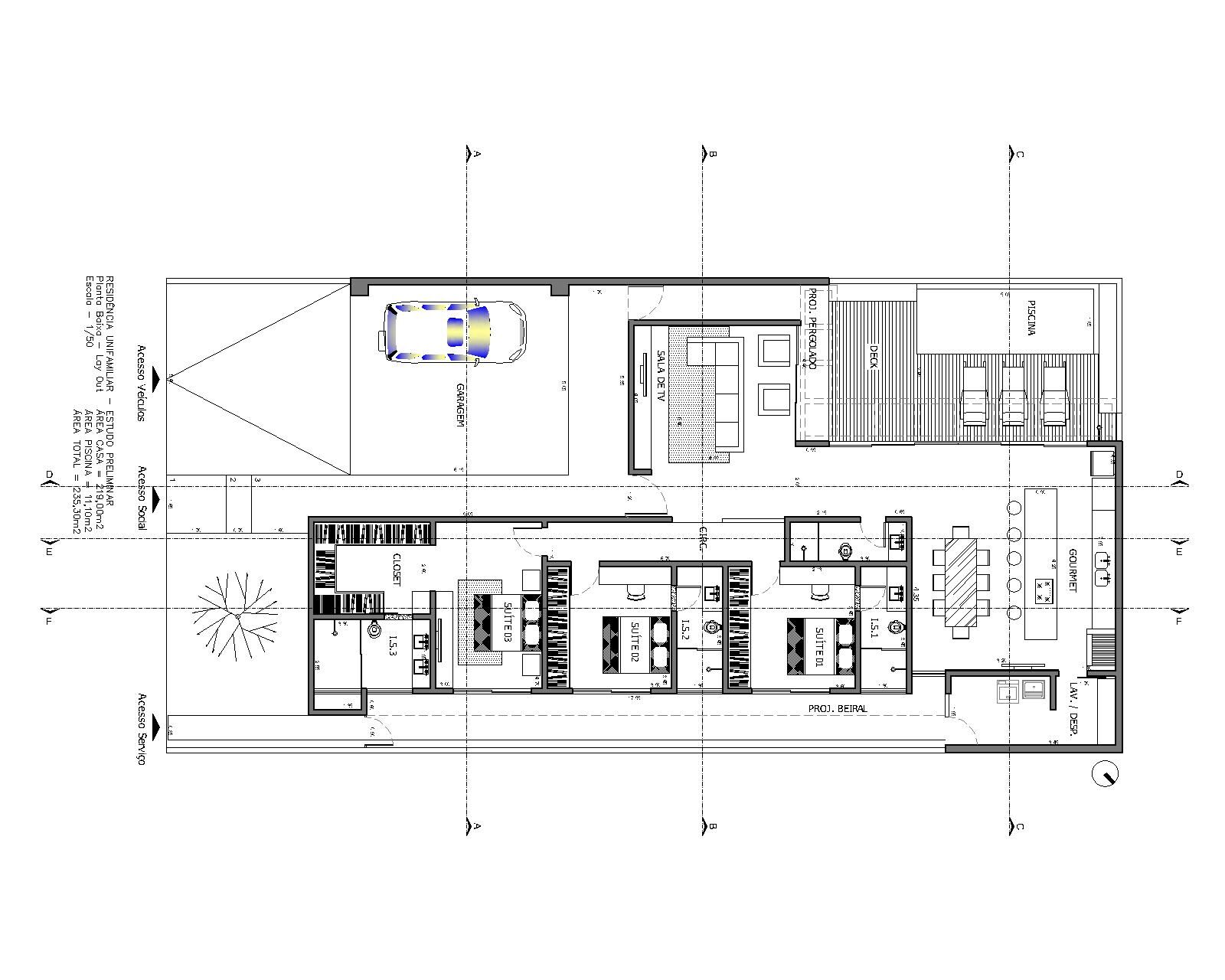 Ground floor plan showing the integration between bedrooms, social spaces, and outdoor leisure area.